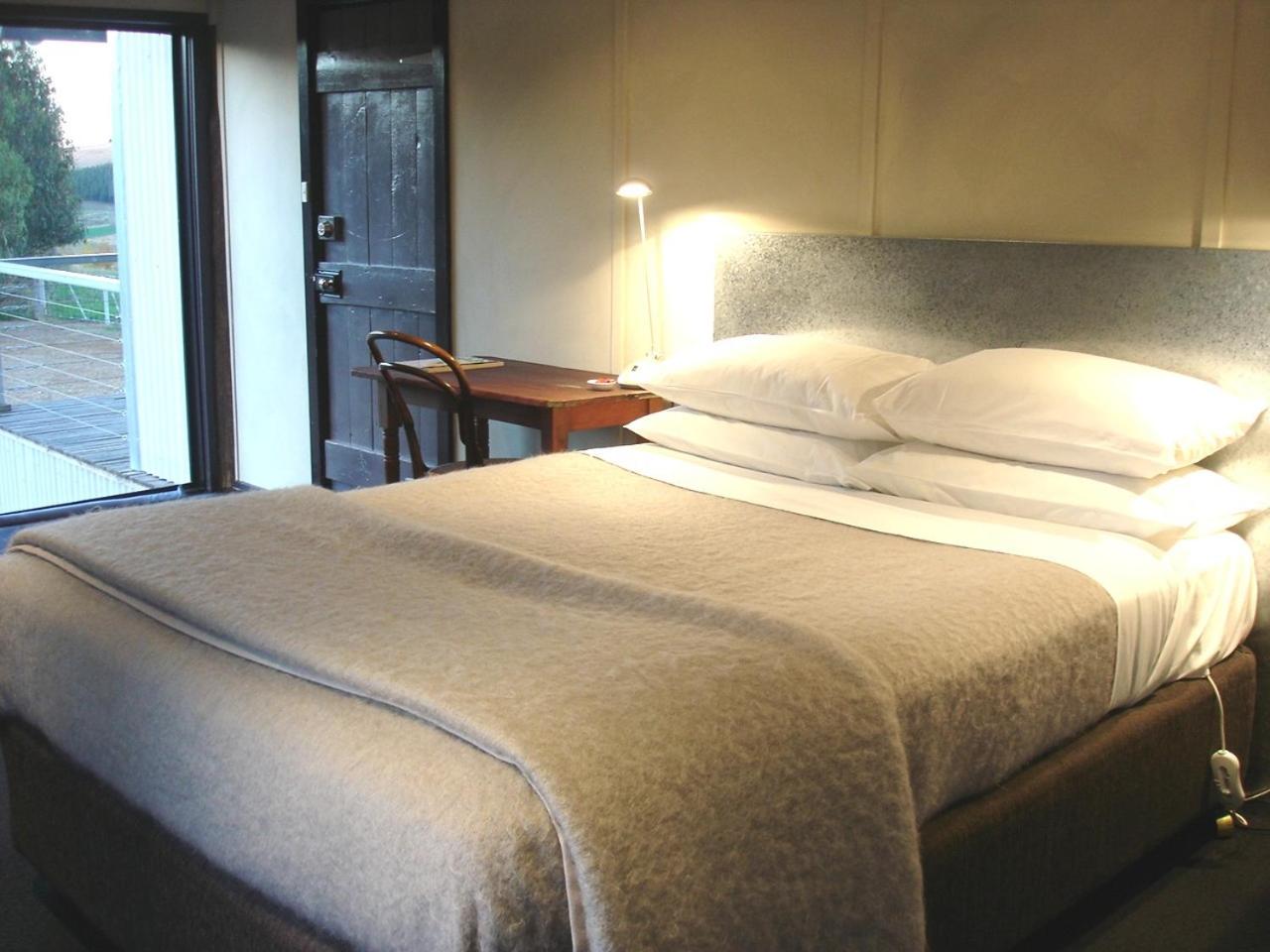 Black Sheep Inn