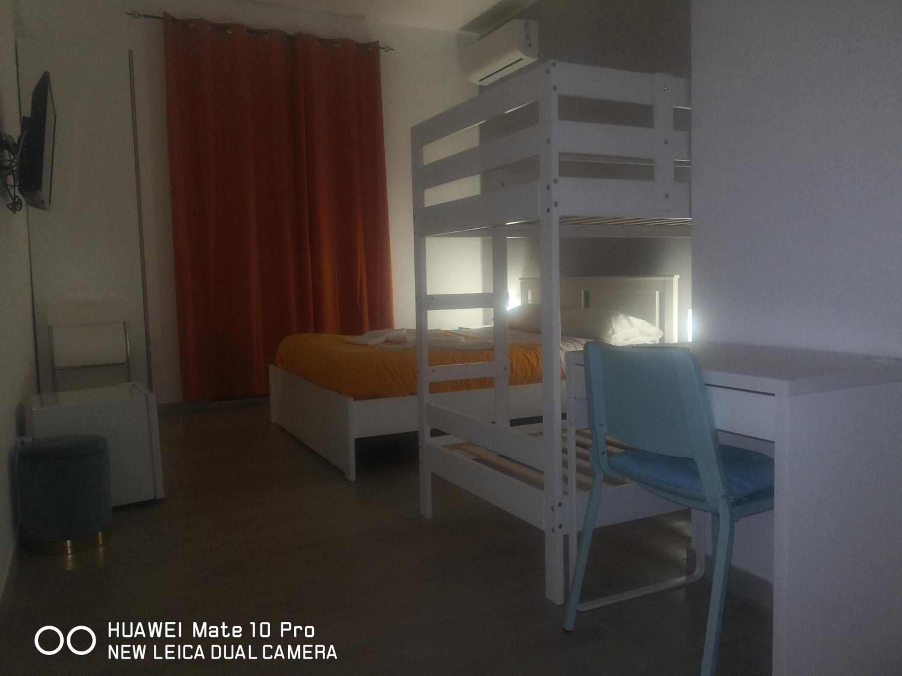 Eleonora's Home