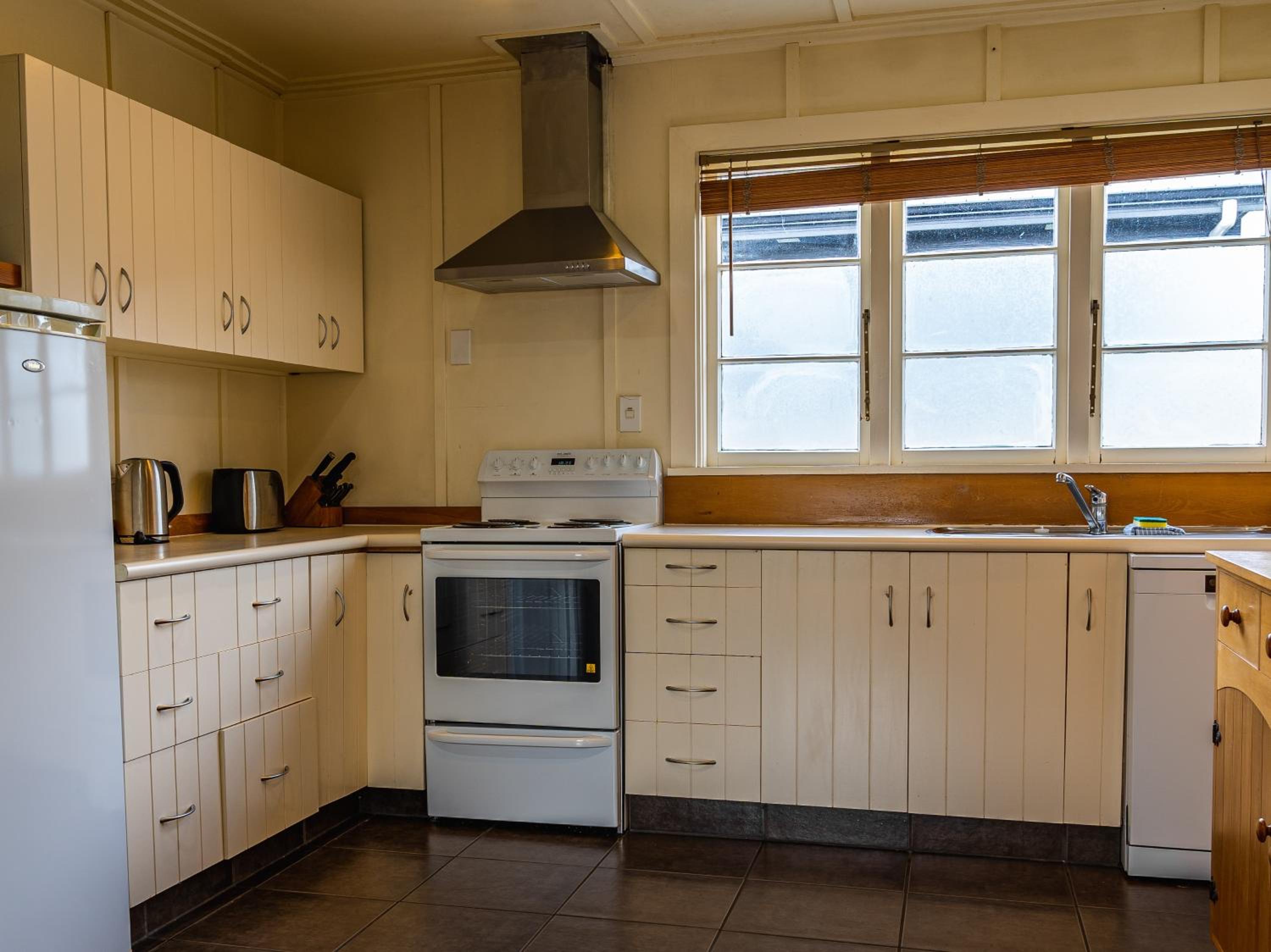 Townside Treat - Wanaka Holiday Home