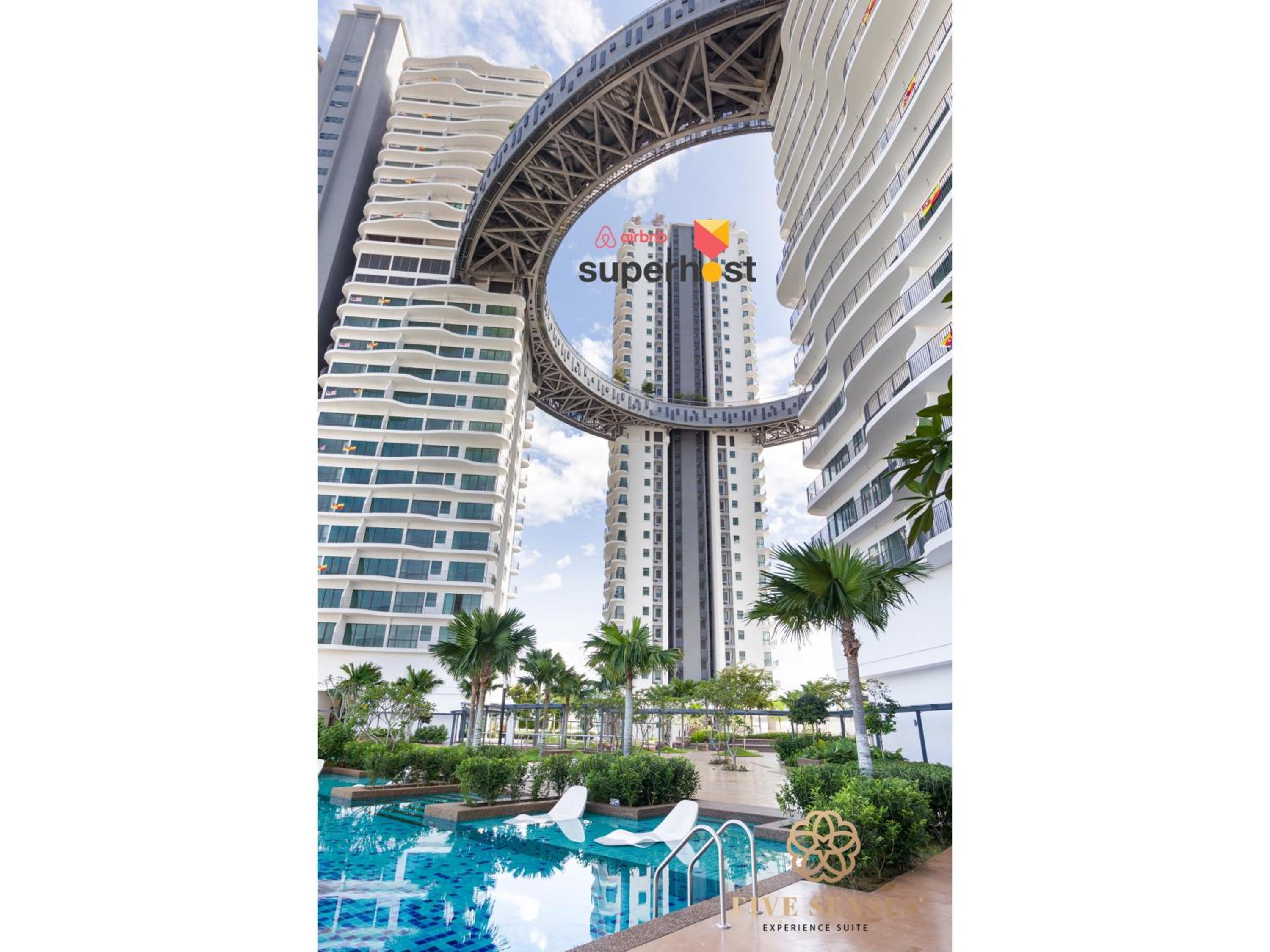 Datum Jelatek Sky Residence KLCC, Five Senses