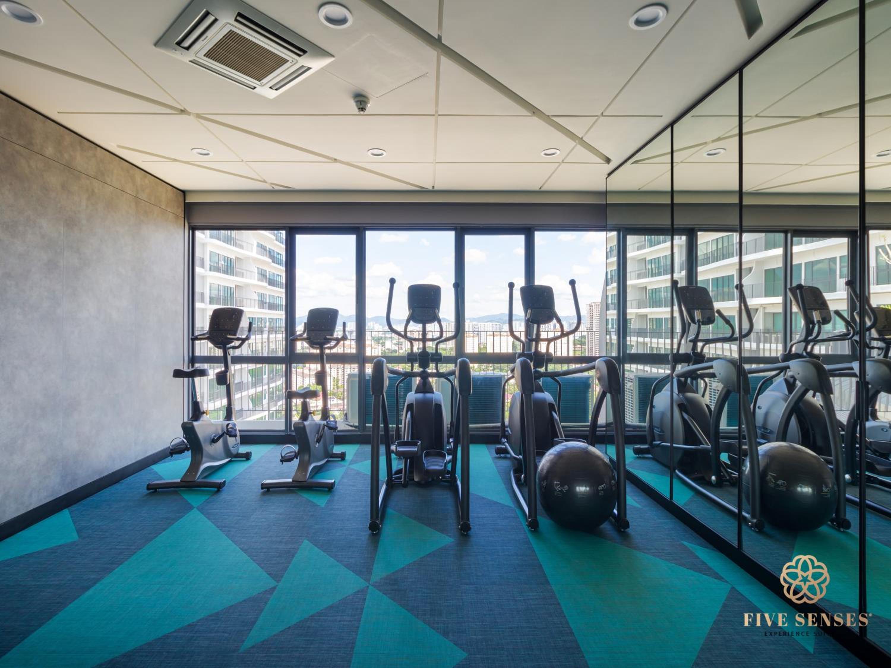 Datum Jelatek Sky Residence KLCC, Five Senses