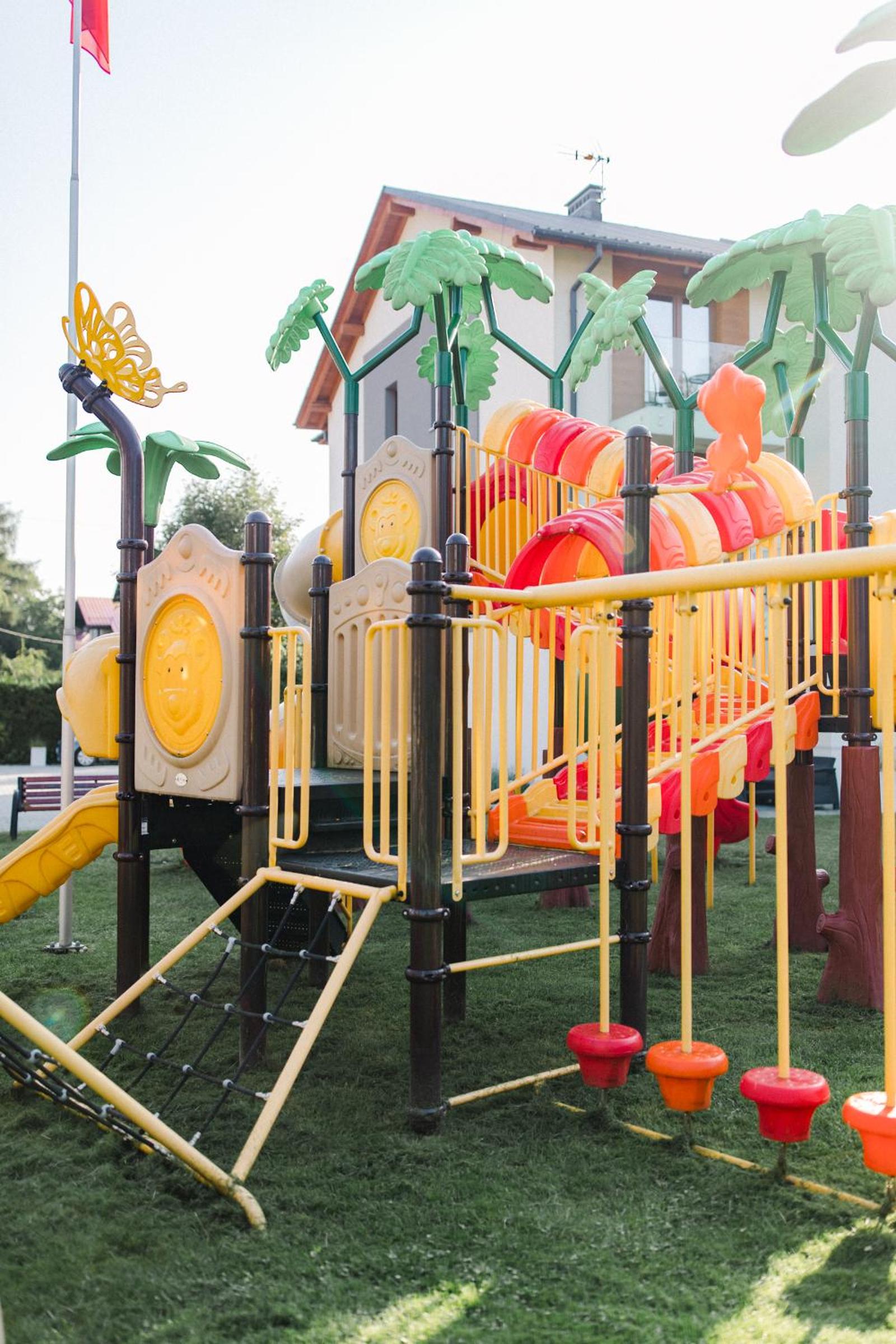 children's play area