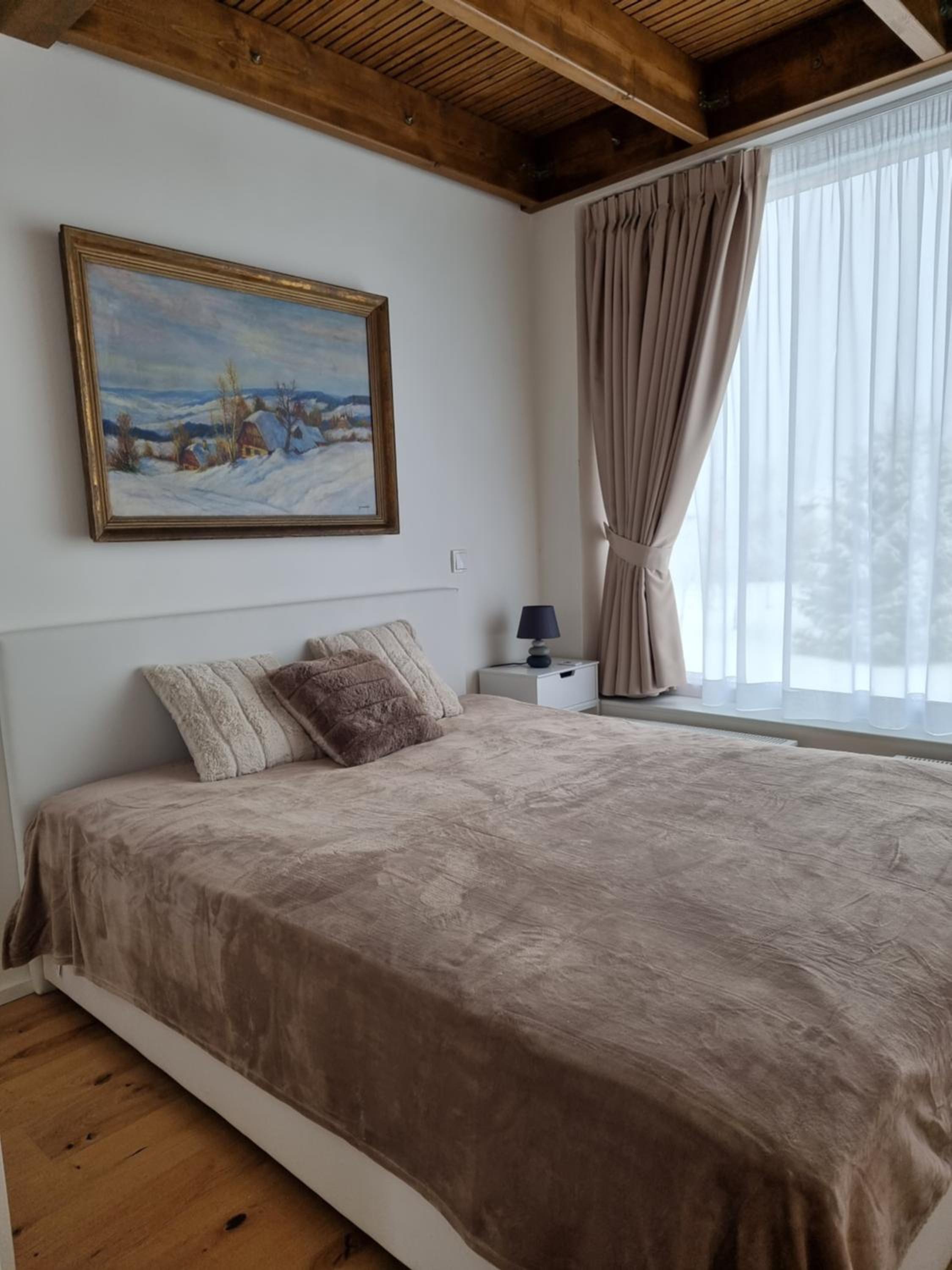 Apartment Max