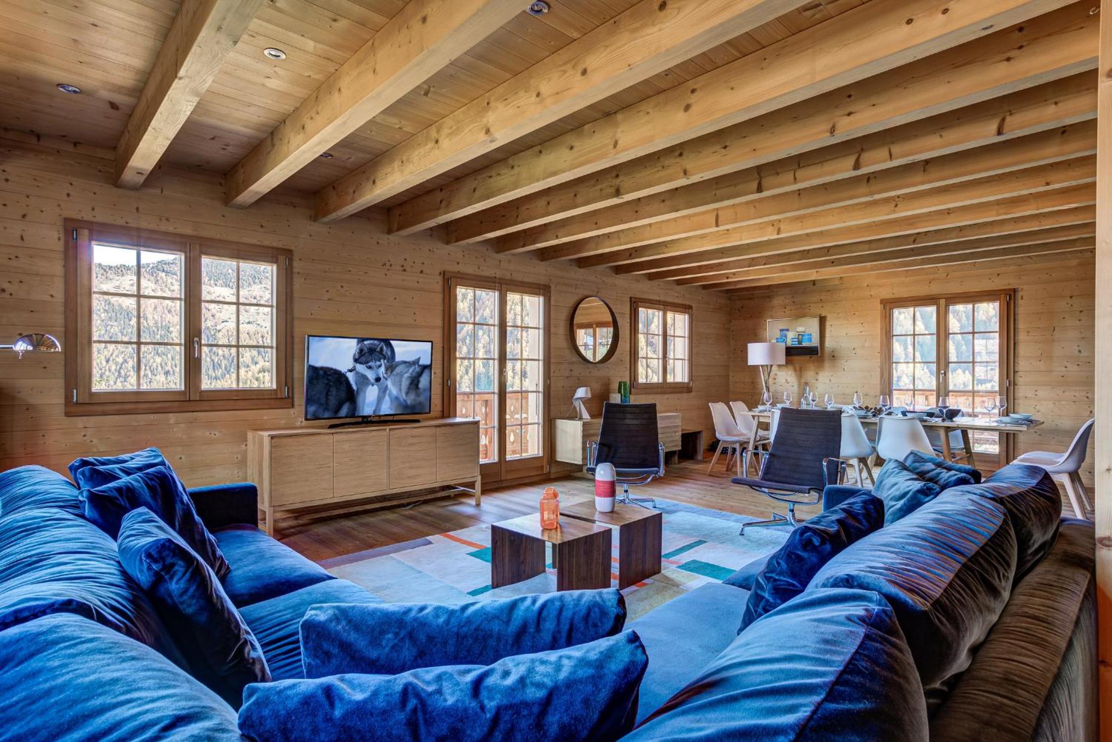 Chalet le Chapeau view 2