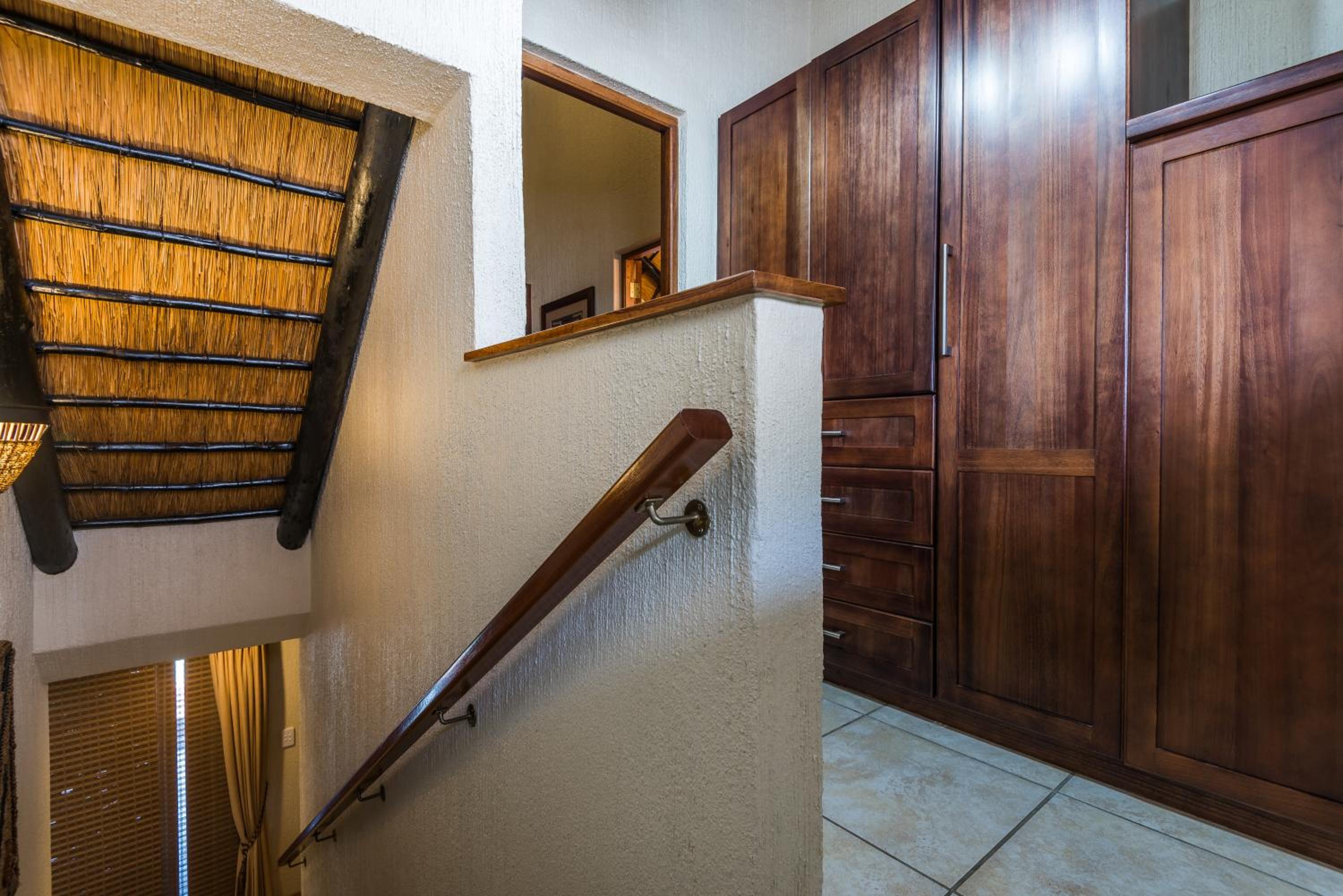 Hazyview Vacations - Kruger Park Lodge Unit No 521 with Private Pool - Property Image 53