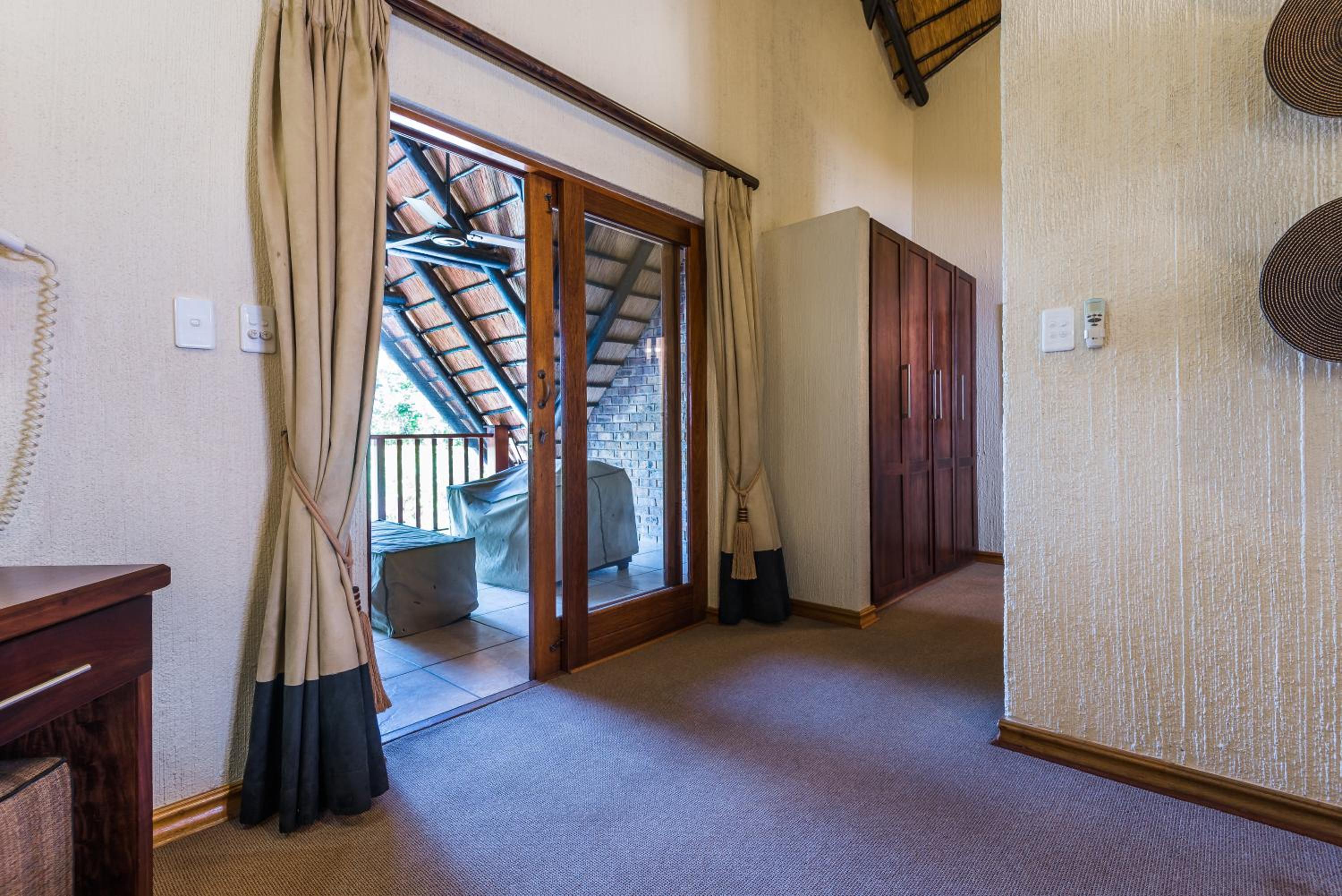 Hazyview Vacations - Kruger Park Lodge Unit No 521 with Private Pool - Property Image 52