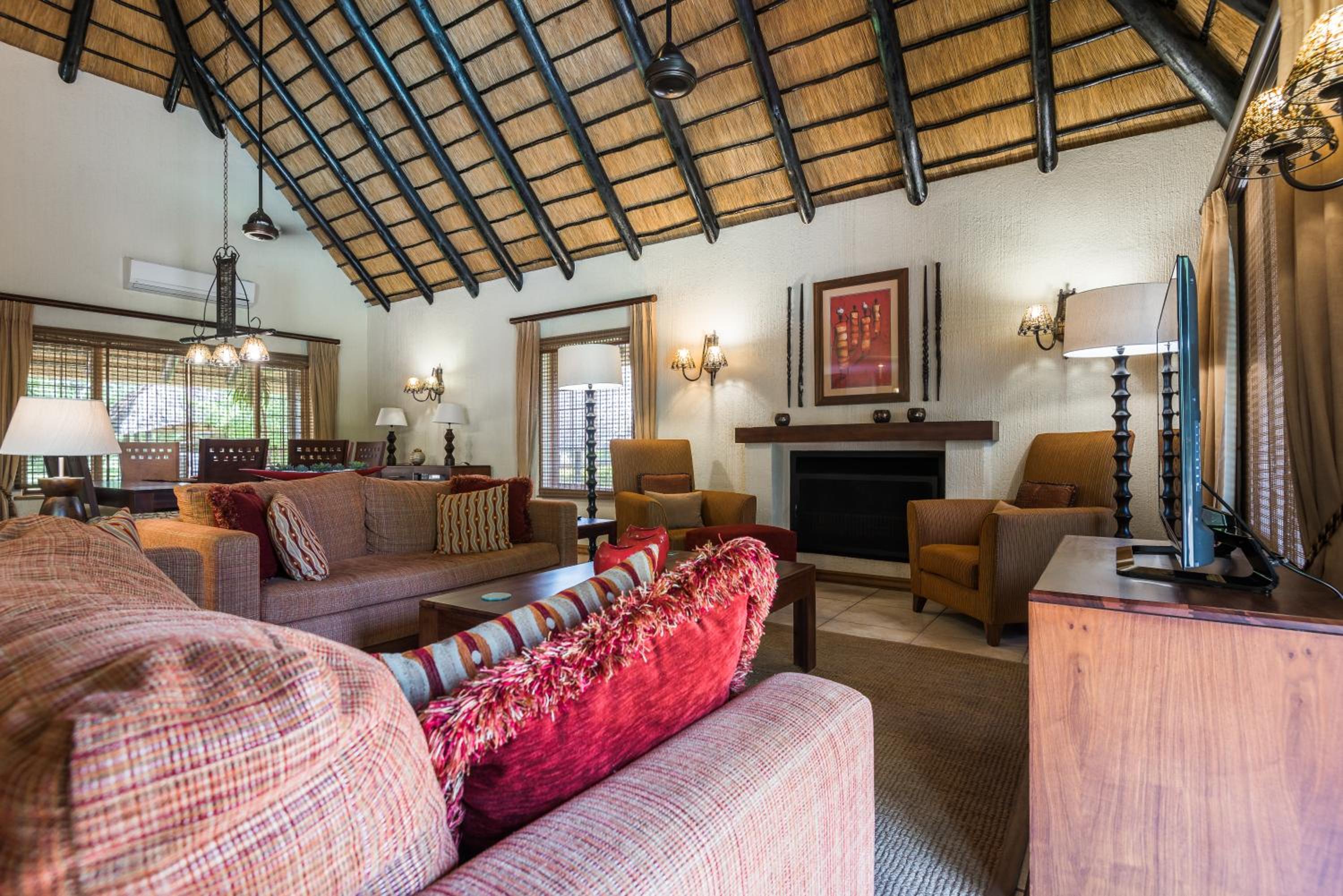 Hazyview Vacations - Kruger Park Lodge Unit No 521 with Private Pool - Property Image 3