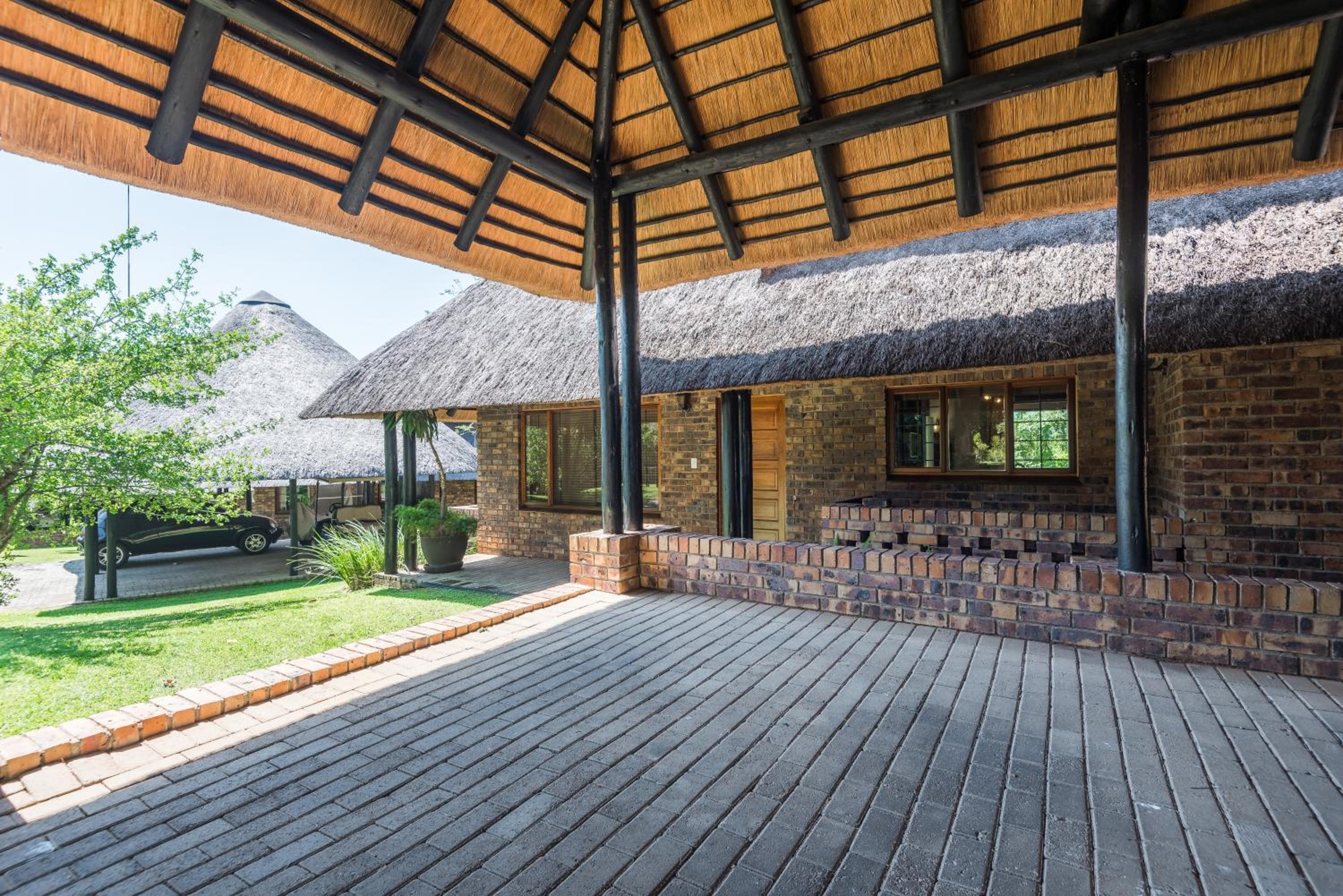 Hazyview Vacations - Kruger Park Lodge Unit No 521 with Private Pool - Property Image 8