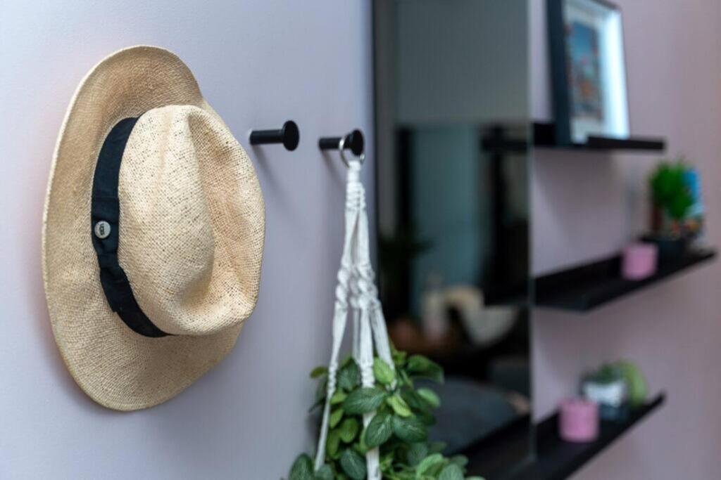 Sassy Studio in Trendy Sea Point