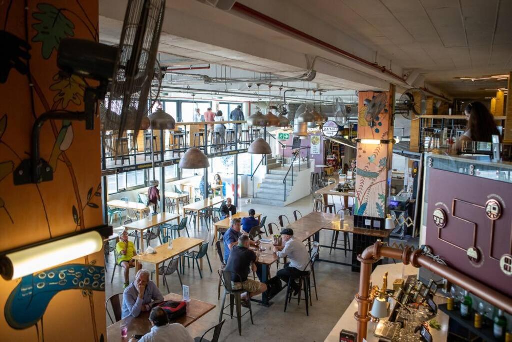 Sassy Studio in Trendy Sea Point