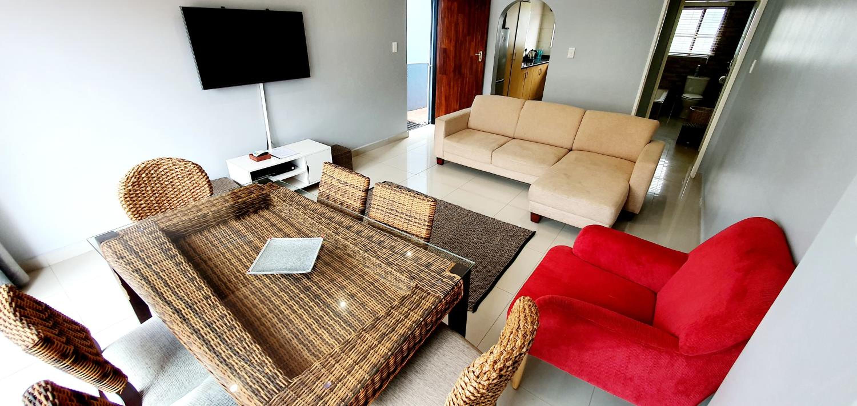 Mermel 4 - Sleeps 6 - Overlooking Margate Lagoon! view 5