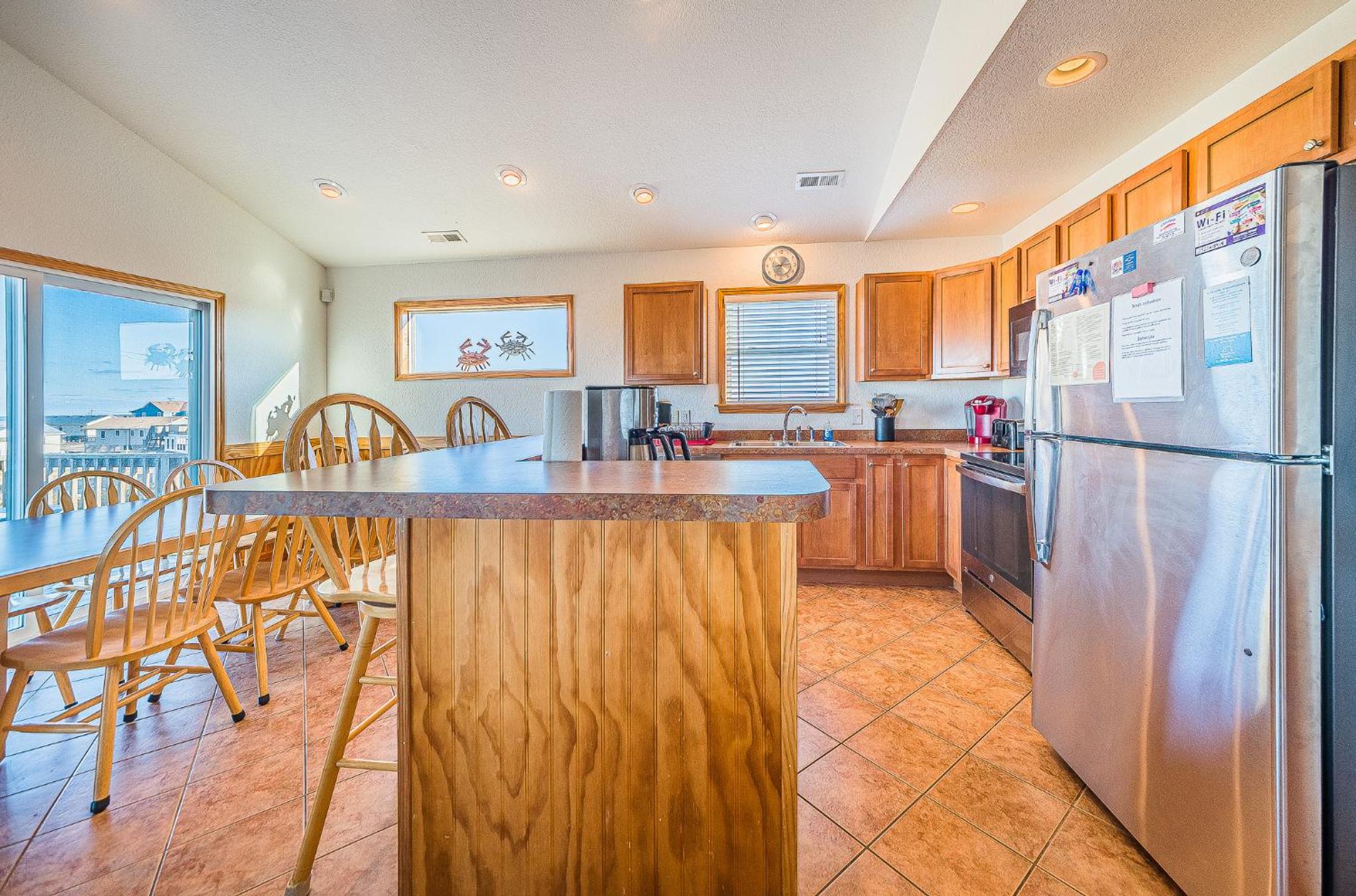 Carolina Cottage - Kitty Hawk, Oceanside, Walk to Beach, Pool, Hot Tub, Pool Table