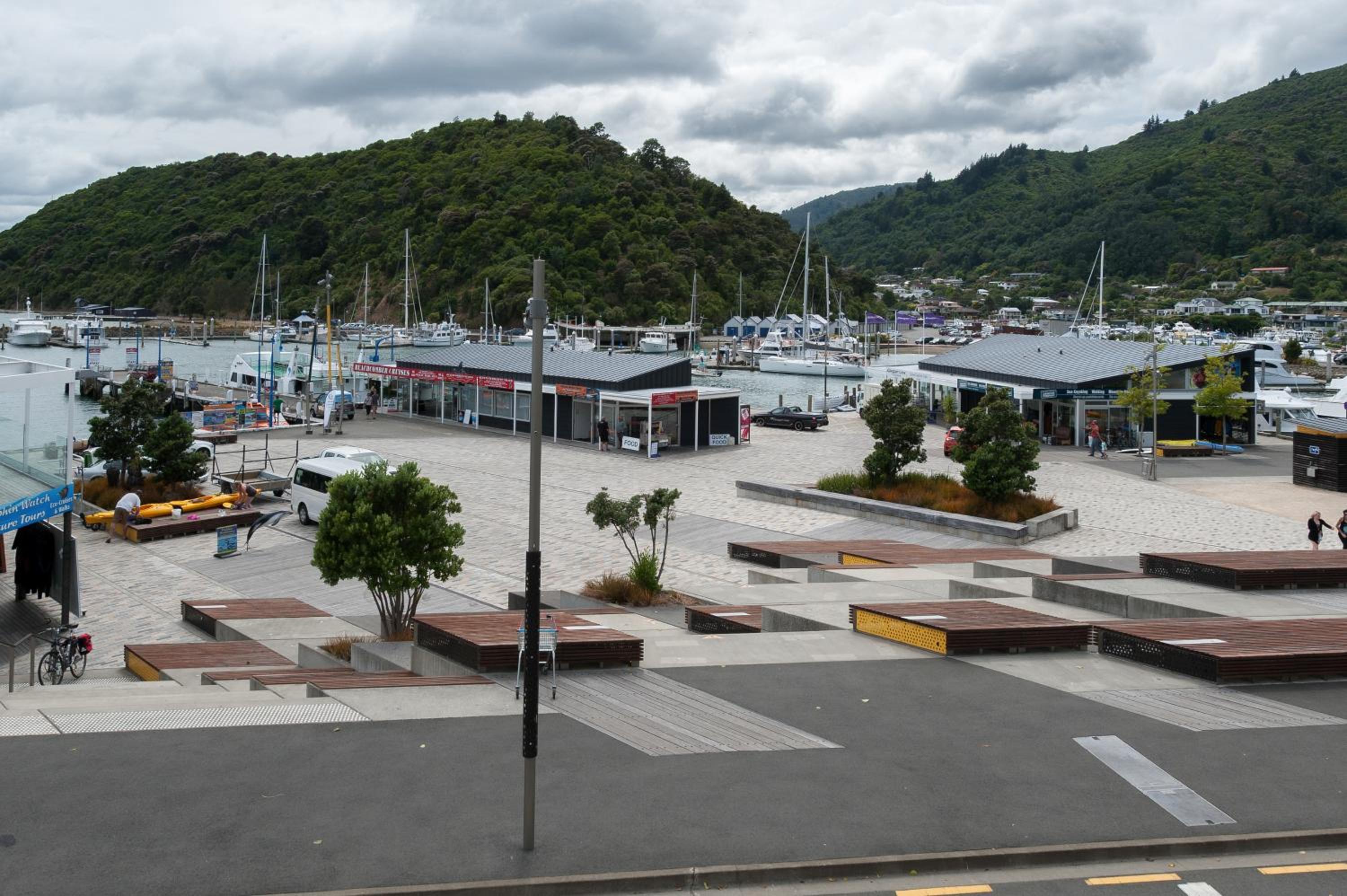 Harbour View Motel