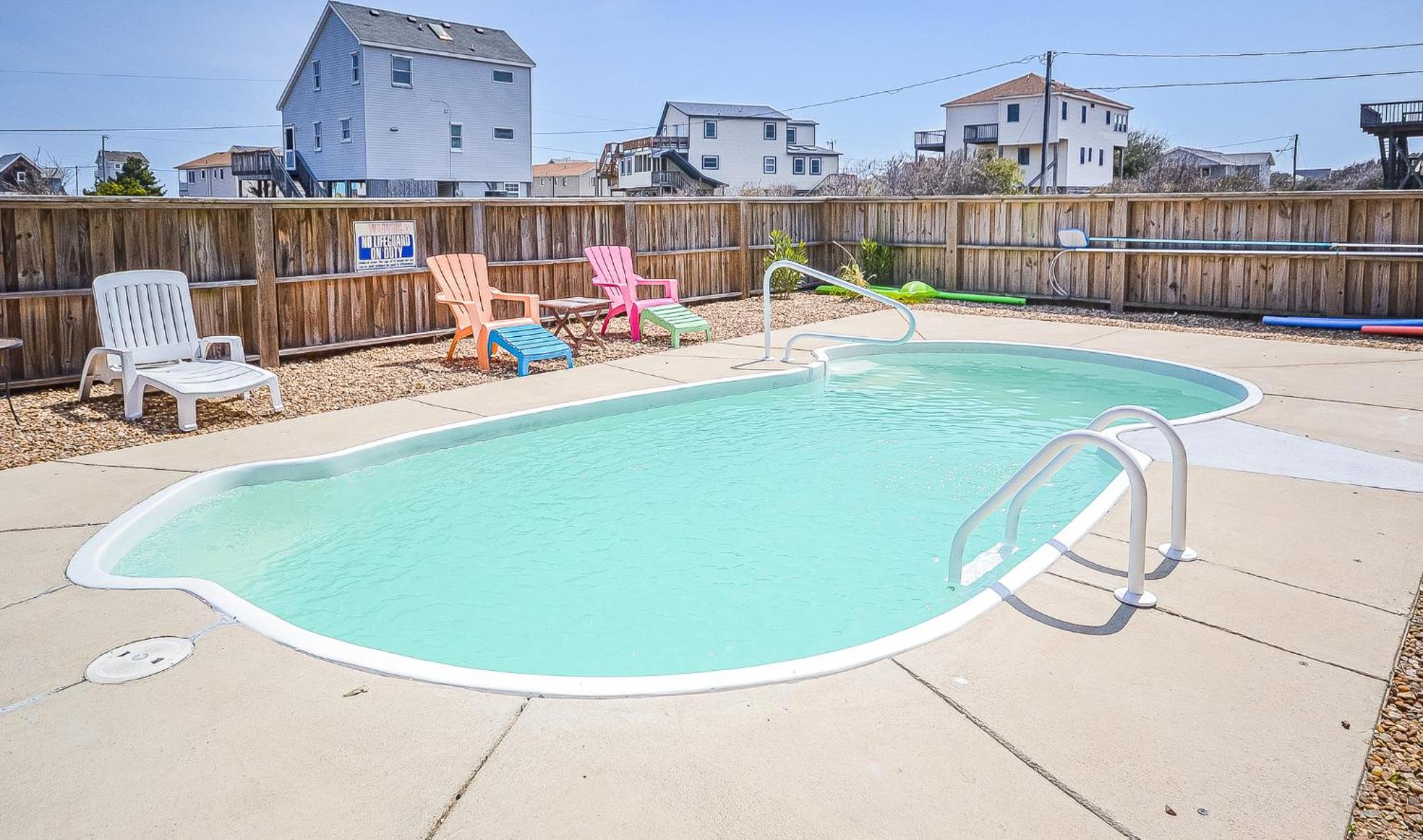 Carolina Cottage - Kitty Hawk, Oceanside, Walk to Beach, Pool, Hot Tub, Pool Table
