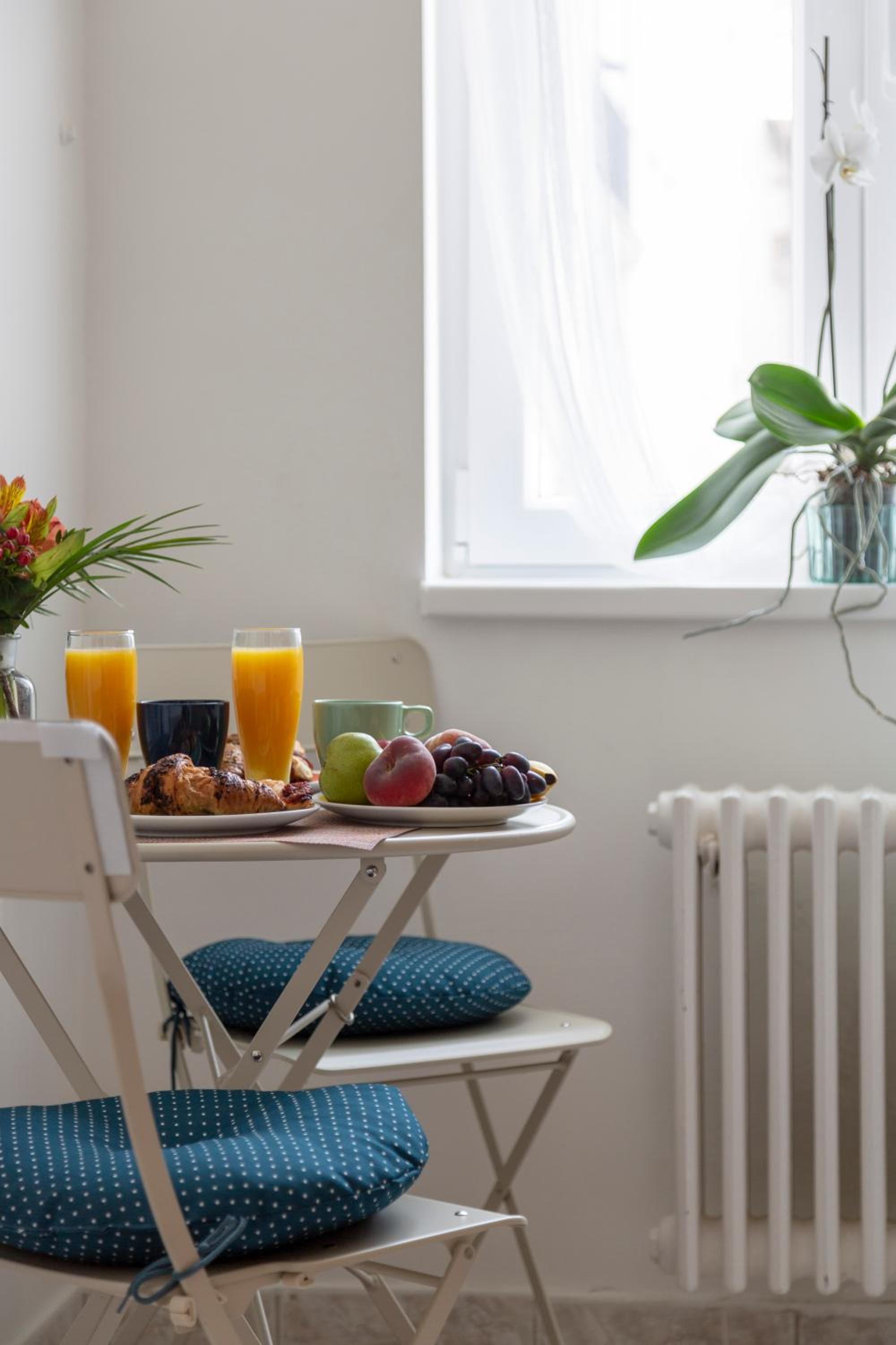 Gorgeous flat right near the City Center view 3