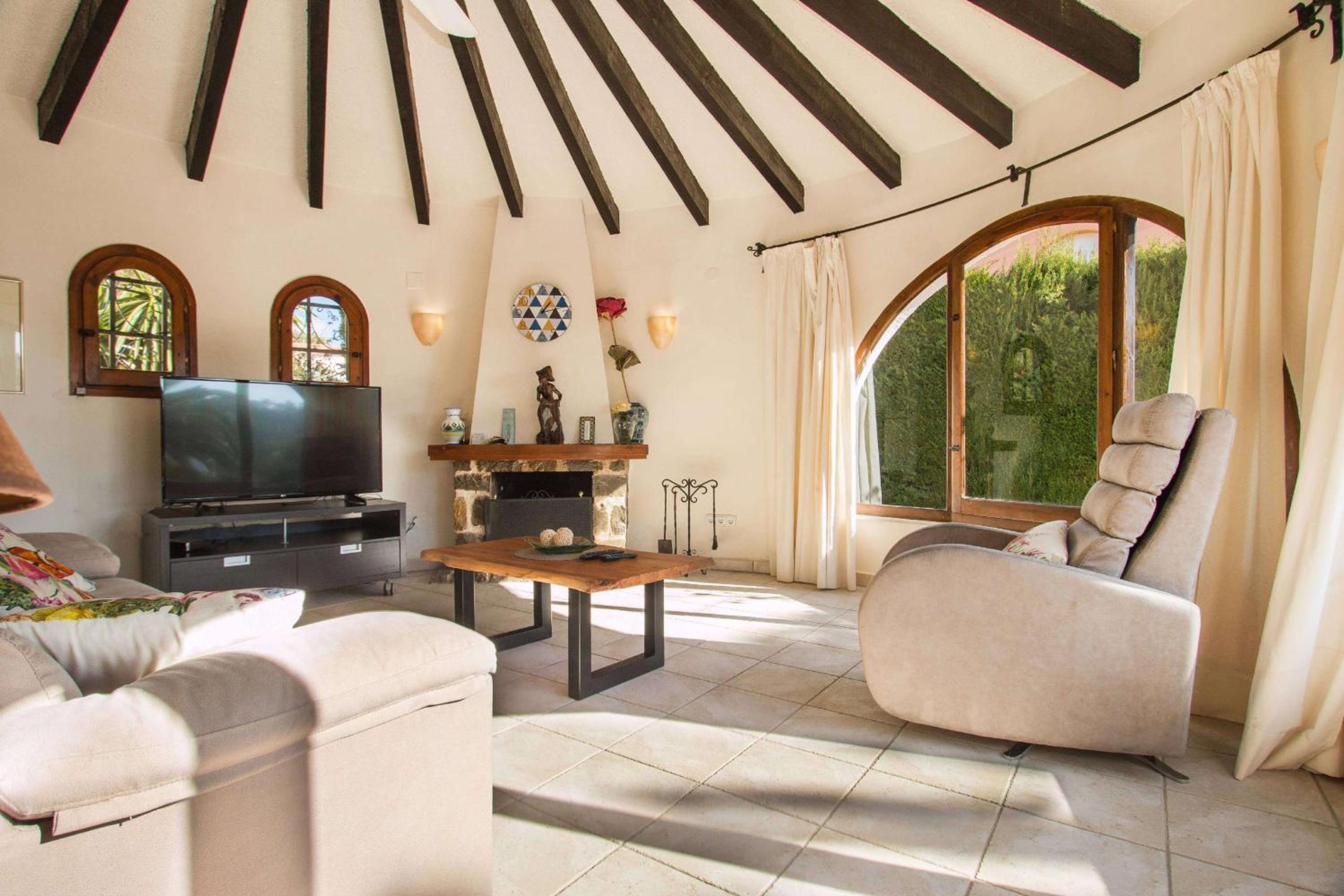 Villa Tran - Plusholidays view 3