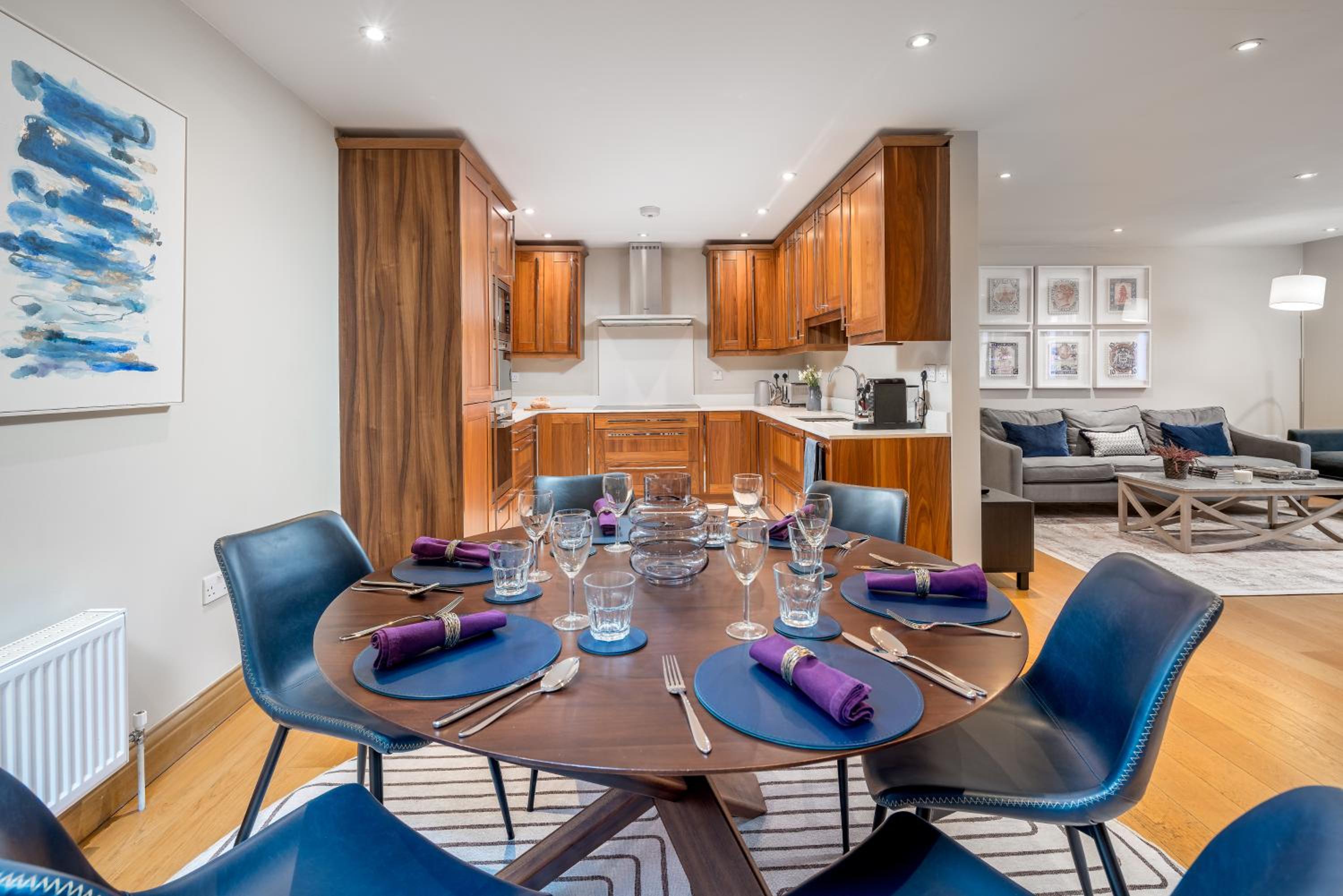 Stylish home close to Regents Park
