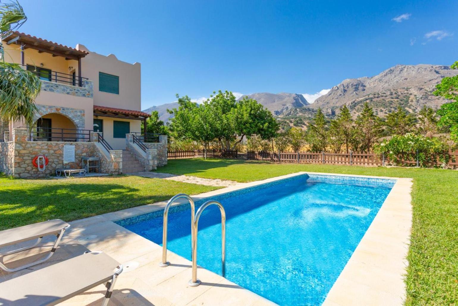 Spiros Beach Villa view 5