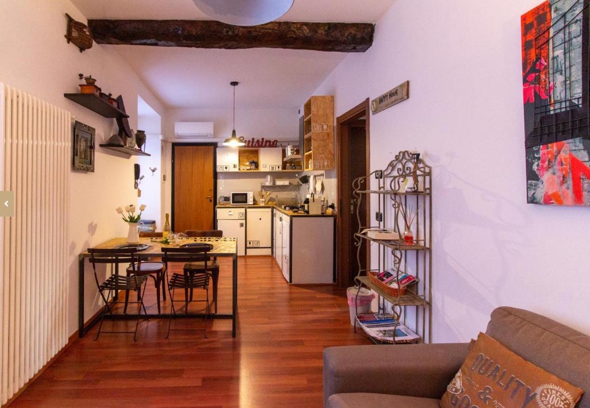 Piazza Volta Apartment photo 3