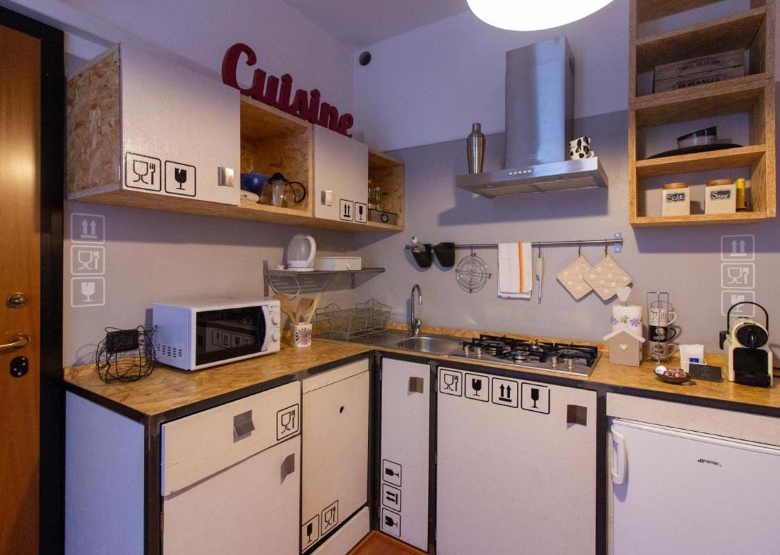 Piazza Volta Apartment photo 2