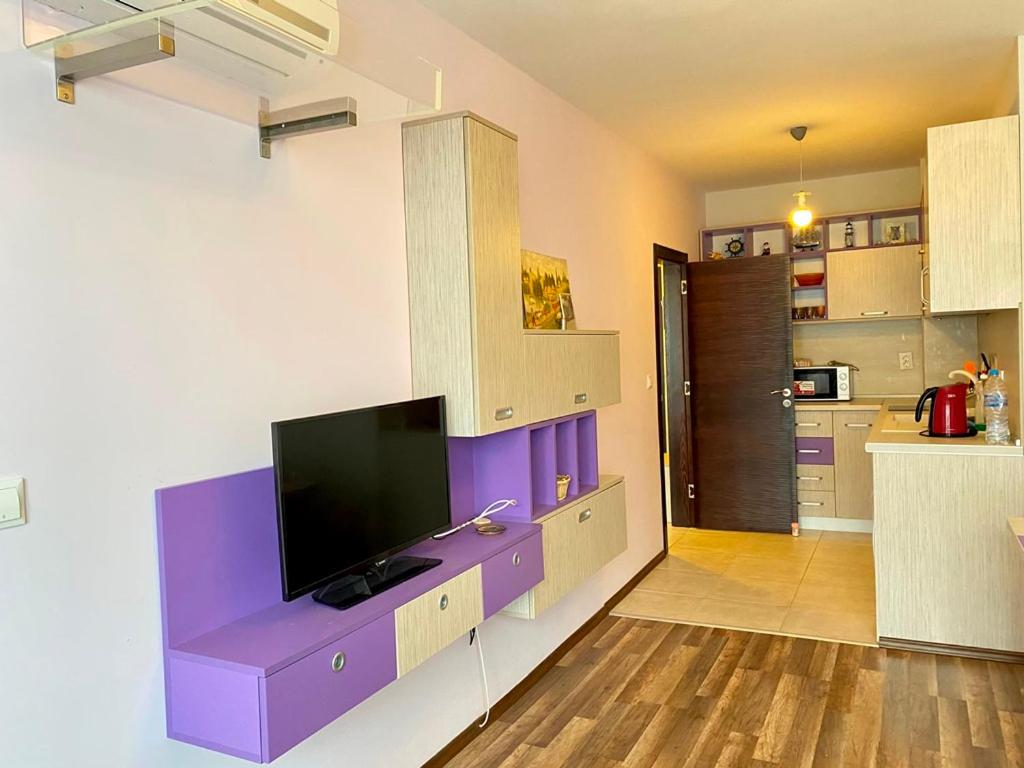 Green Paradise Deluxe Apartments