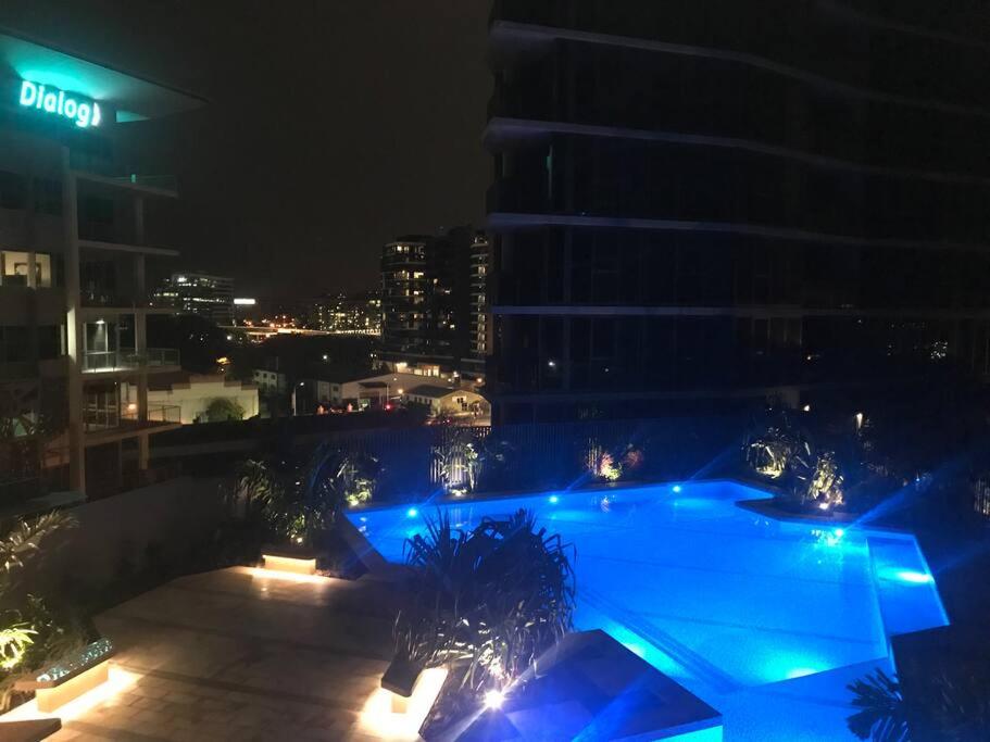 Hotel New modern apt + gym+ pool - Image 1