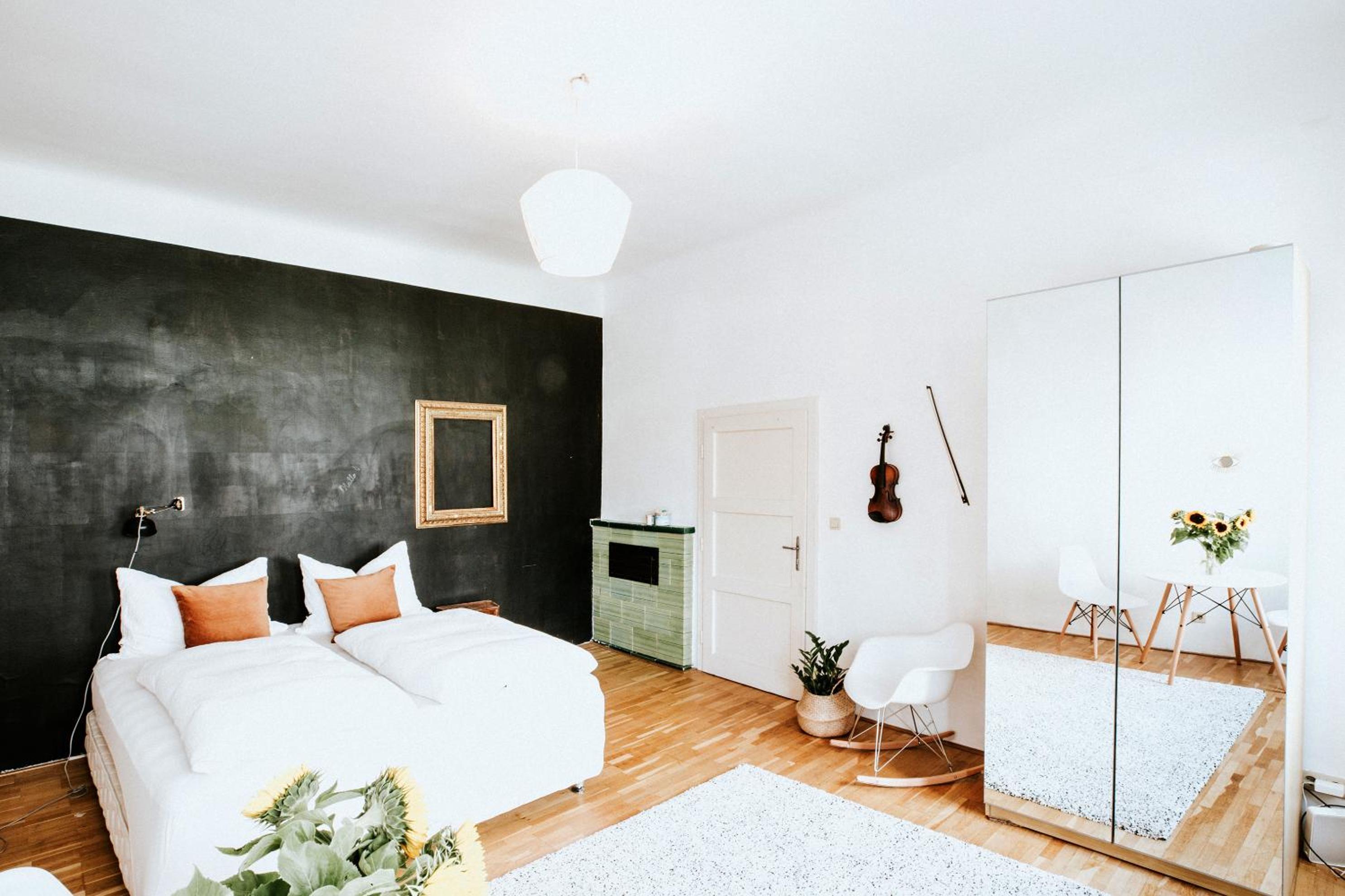 Cozy City Apartment