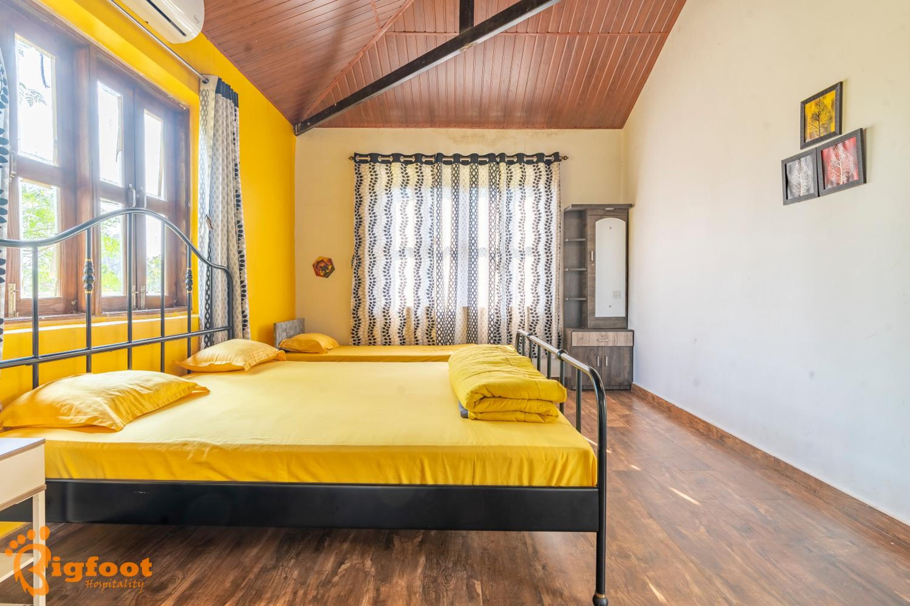 Ellow Stay by Mohan farm, Khopoli view 4