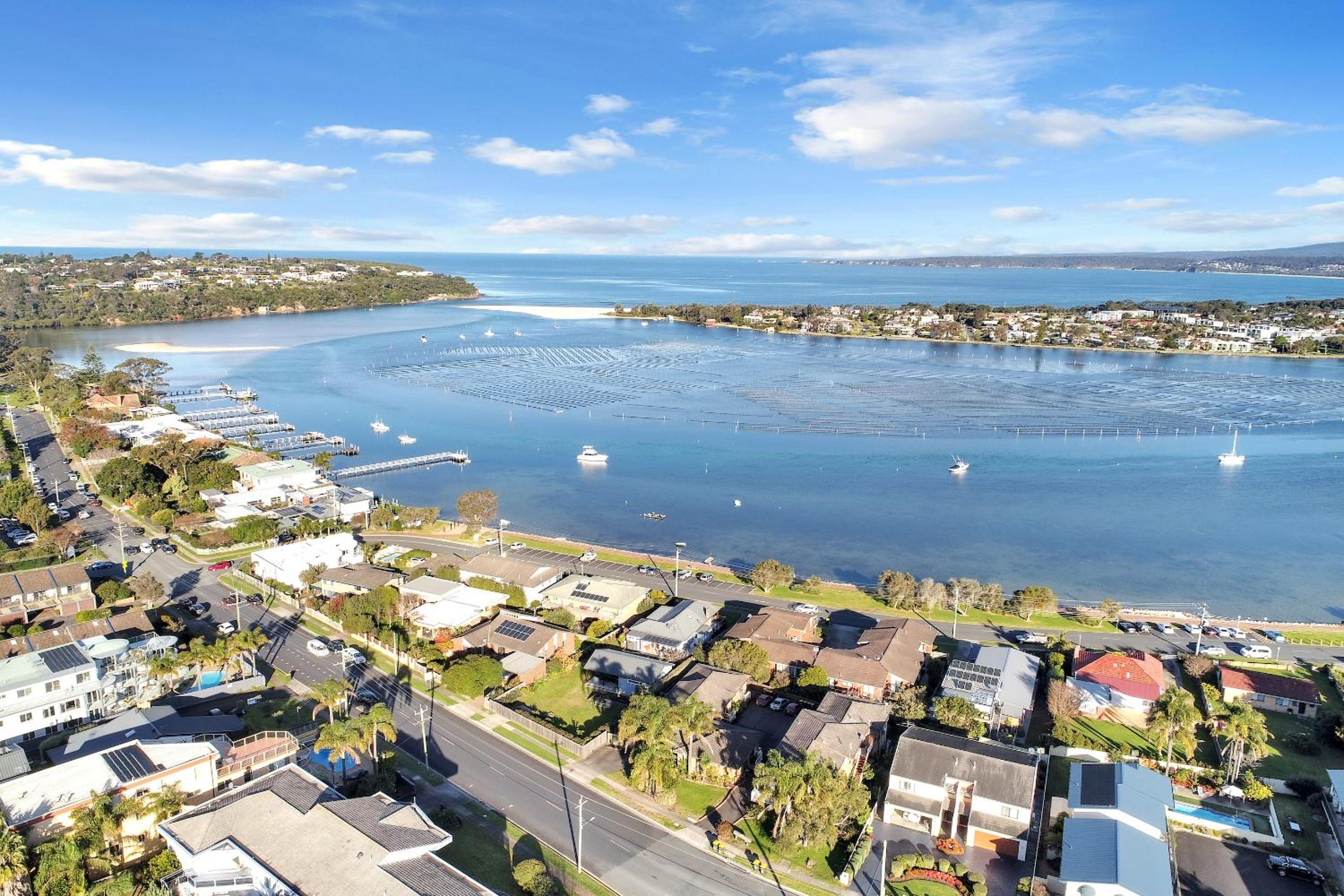 Penguin Lakeview Merimbula
