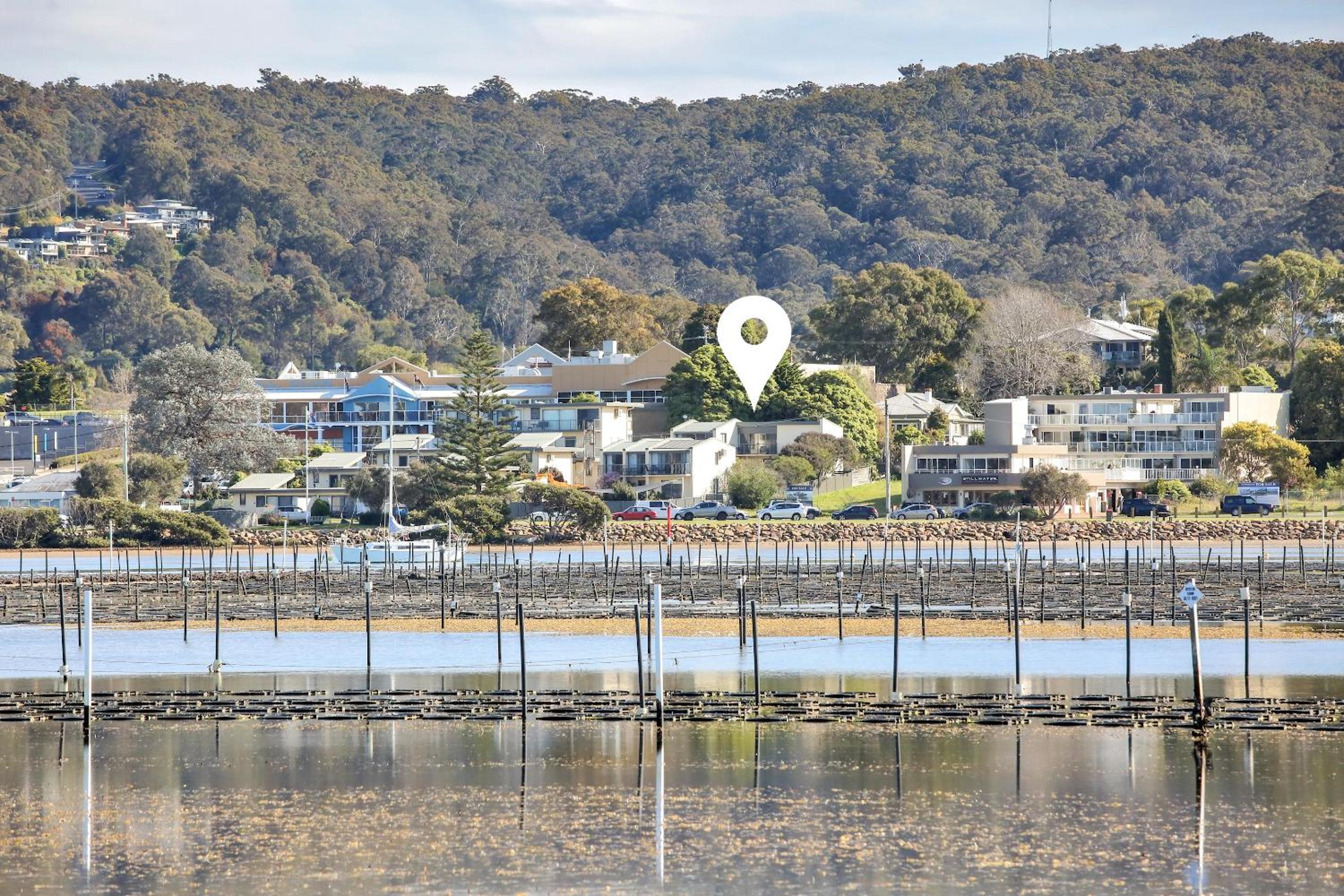 Penguin Lakeview Merimbula