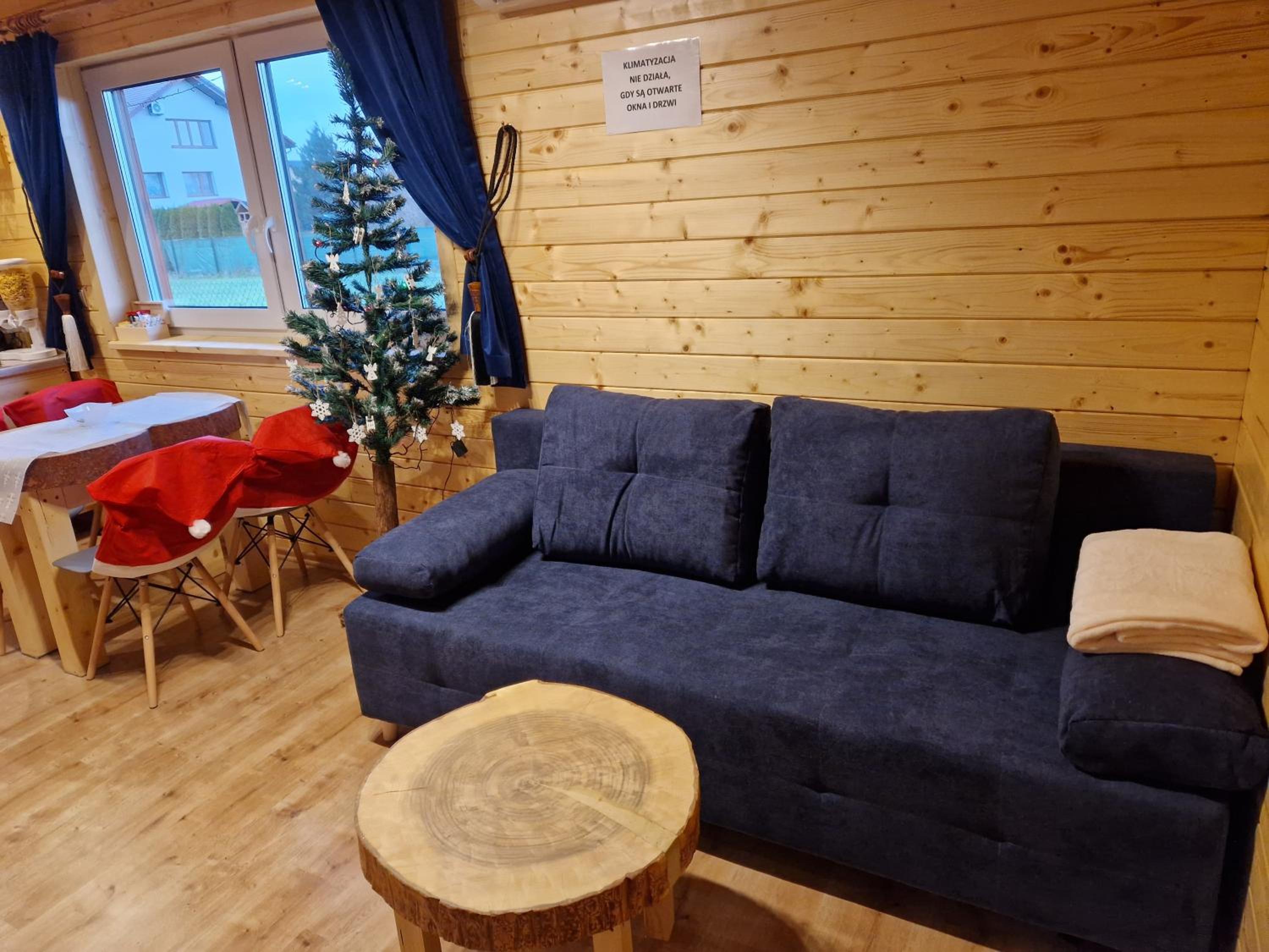 Apartament z Tężnią Solankową, Sauną, Kominkiem LED nad Jeziorem Żywieckim