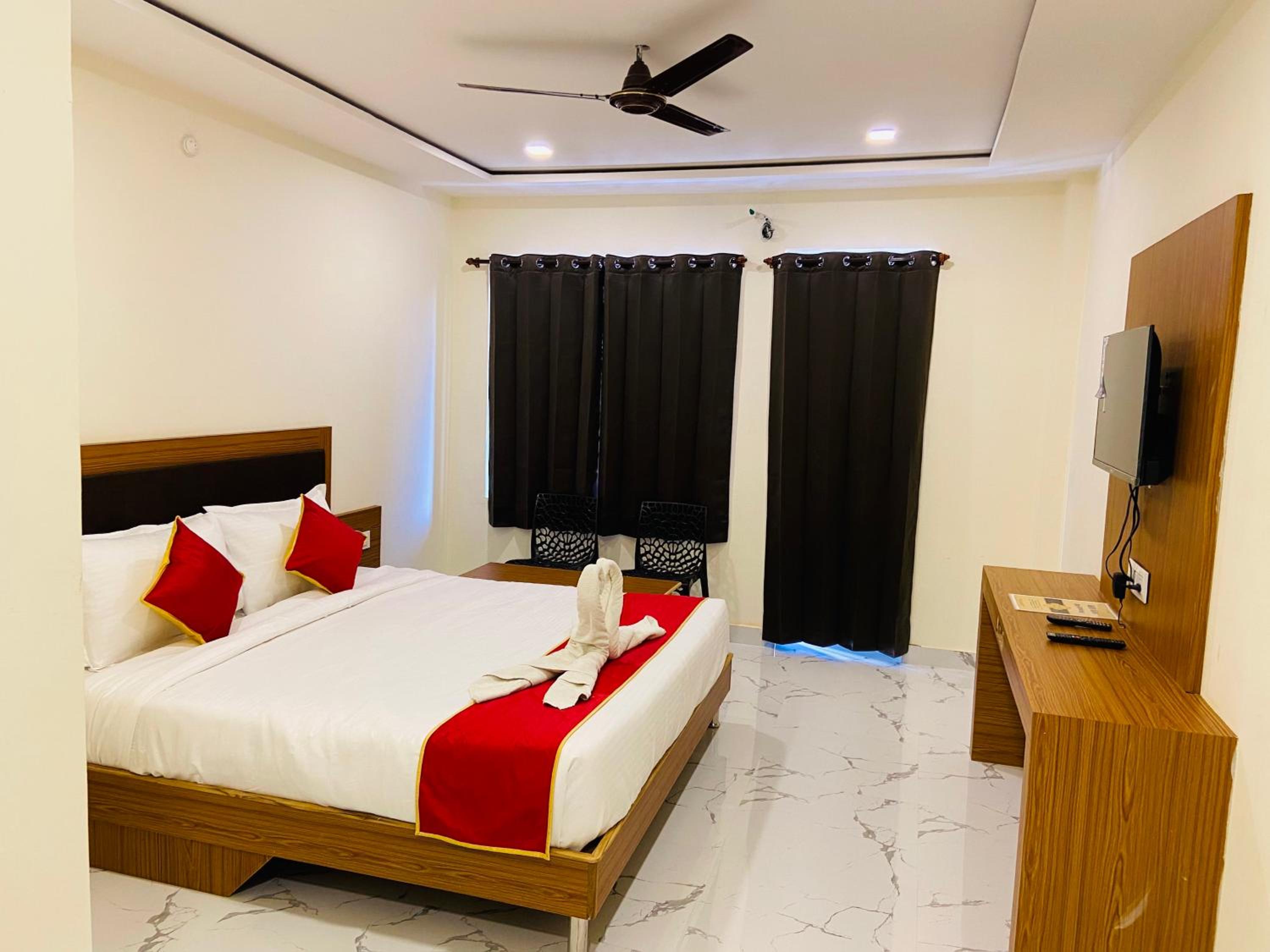 Pushkar Retreat Resort - The Nature and Mountain View Resort ,Pushkar