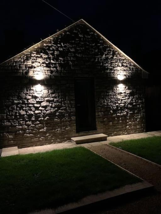 The Captain's Retreat, Quiet 1 Bed Dog Friendly view 4