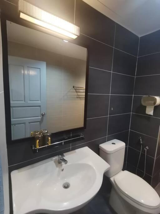 Ipoh Town Apartment 8pax by Cozy