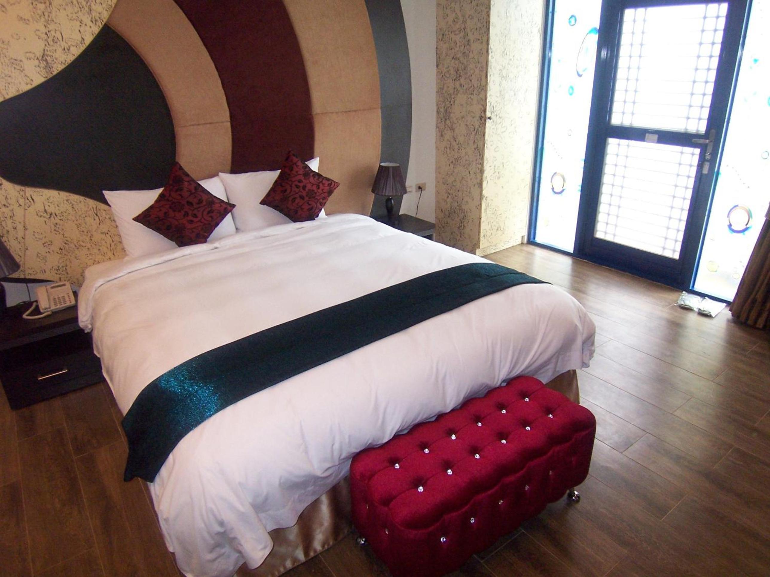 The Domed Tile B&B