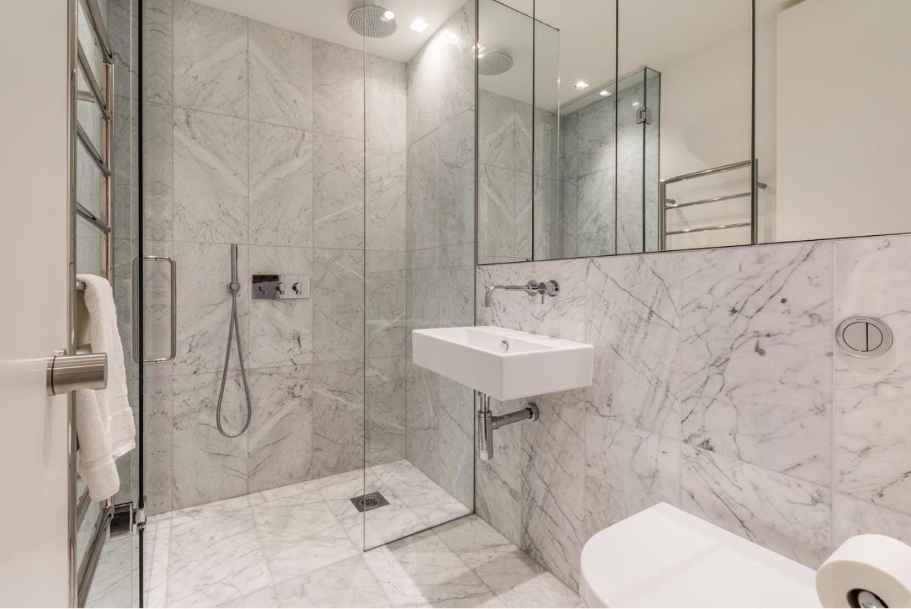 Synergy by SilverDoor London The Strand