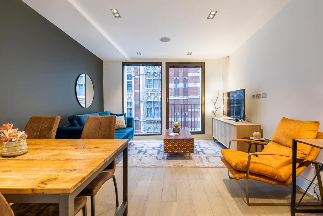 Synergy by SilverDoor London The Strand