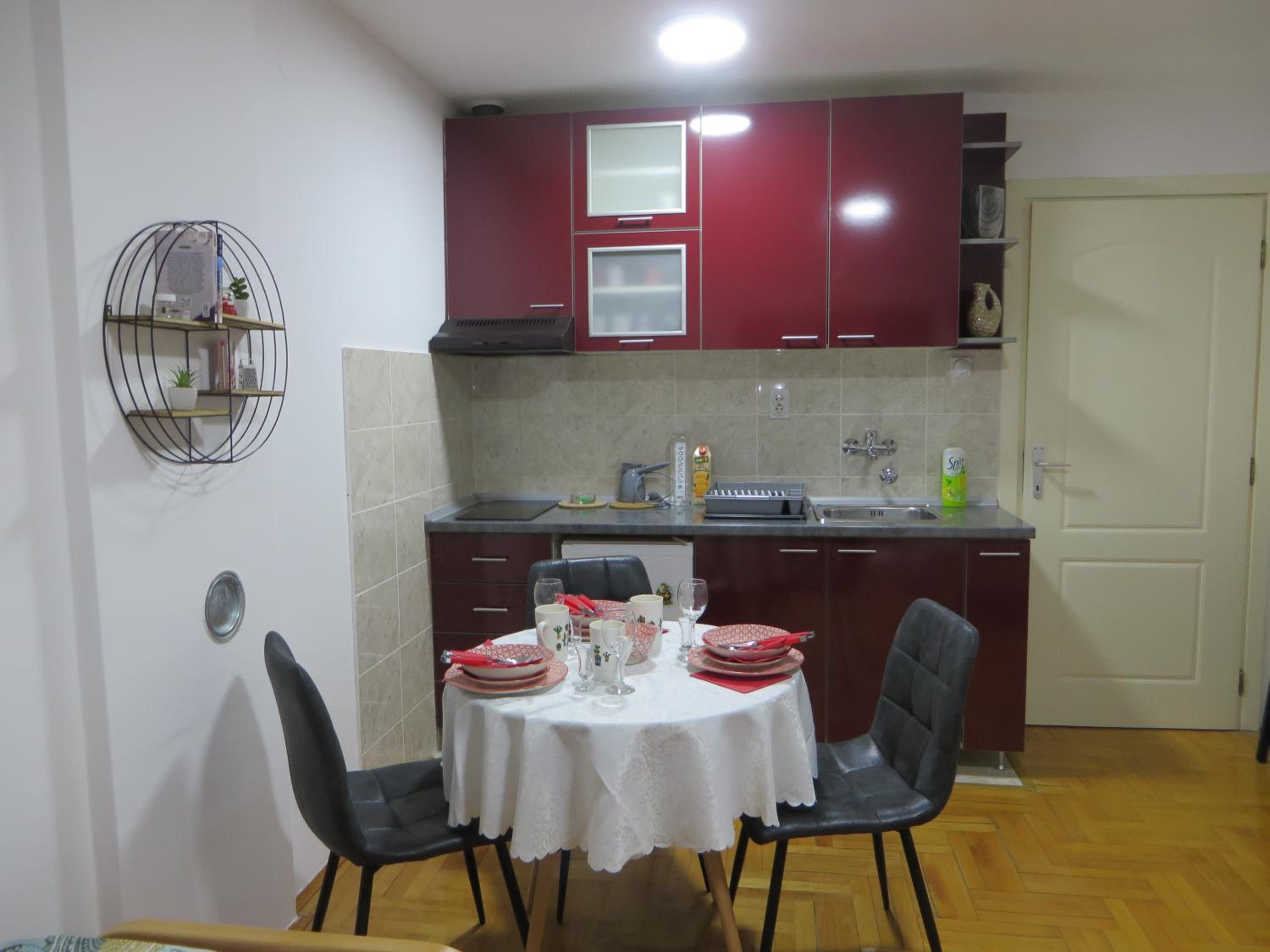 Studio Centar Park view 3