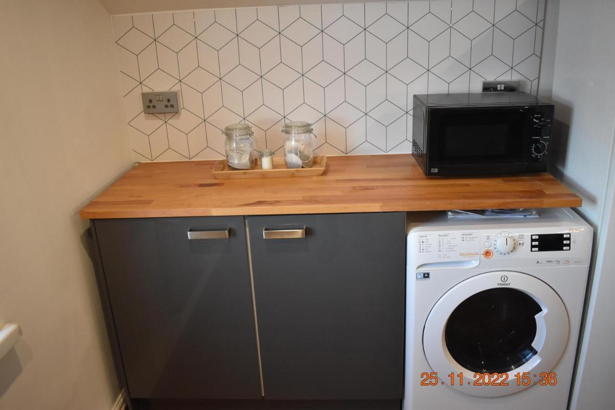 Royal Tunbridge Wells Vacations - Remarkable 1-Bed Apartment in Tunbridge Wells - Property Image 7
