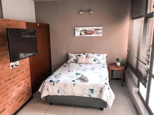 City living near Nelson Mandela bridge & Wits Uni