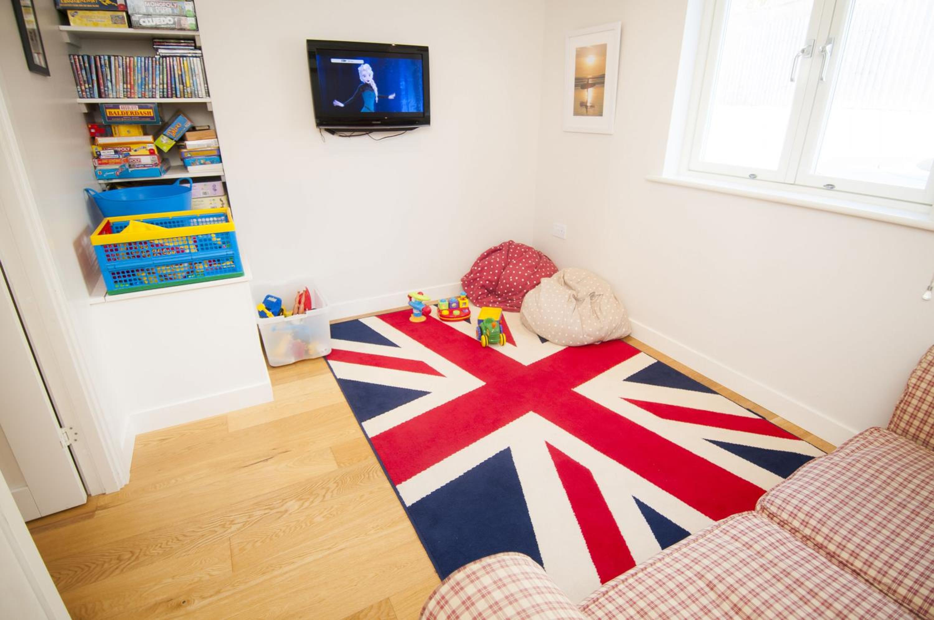 Photo 9