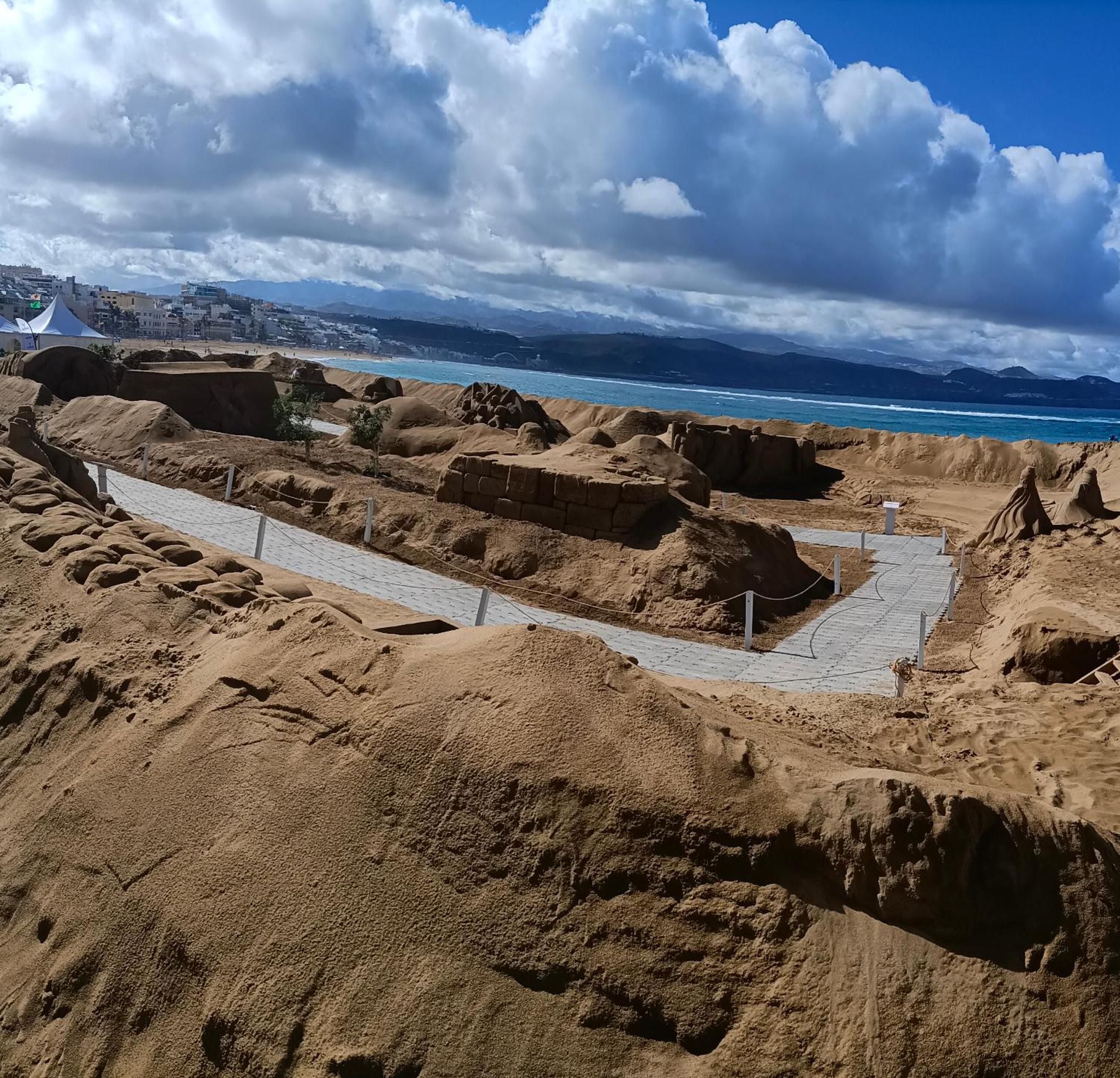 Las Canteras La Naval Beach