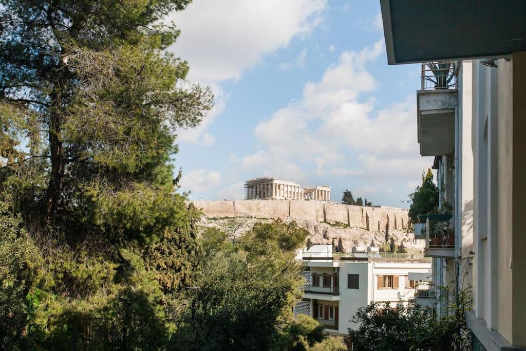 Acropolis Traditional House
