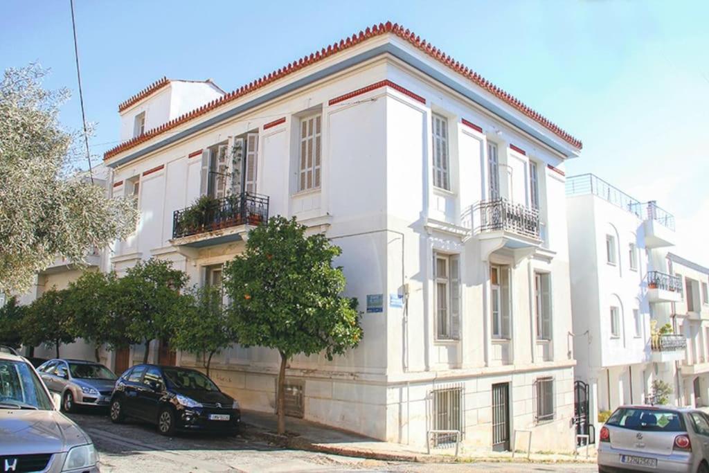 Acropolis Traditional House