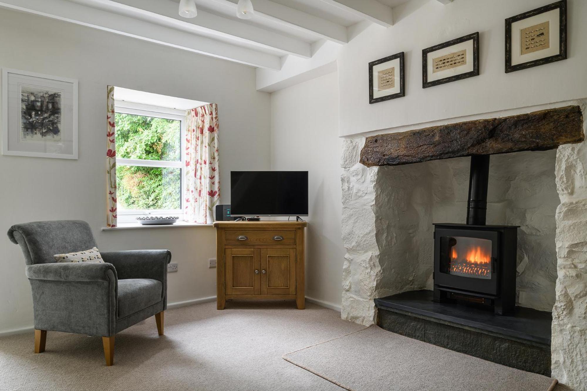 Swan Cottage view 3