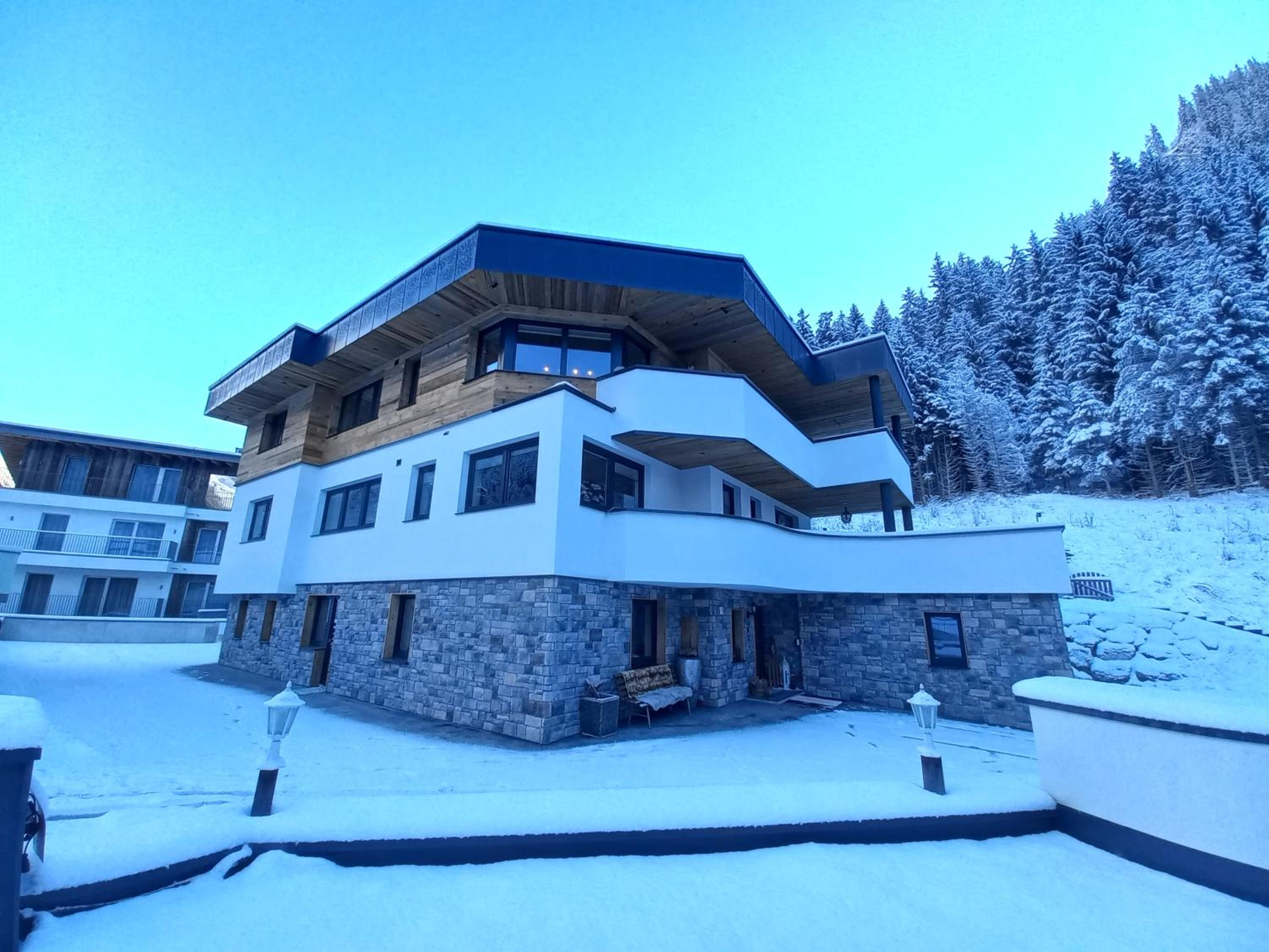 Chasa Patria Apartments