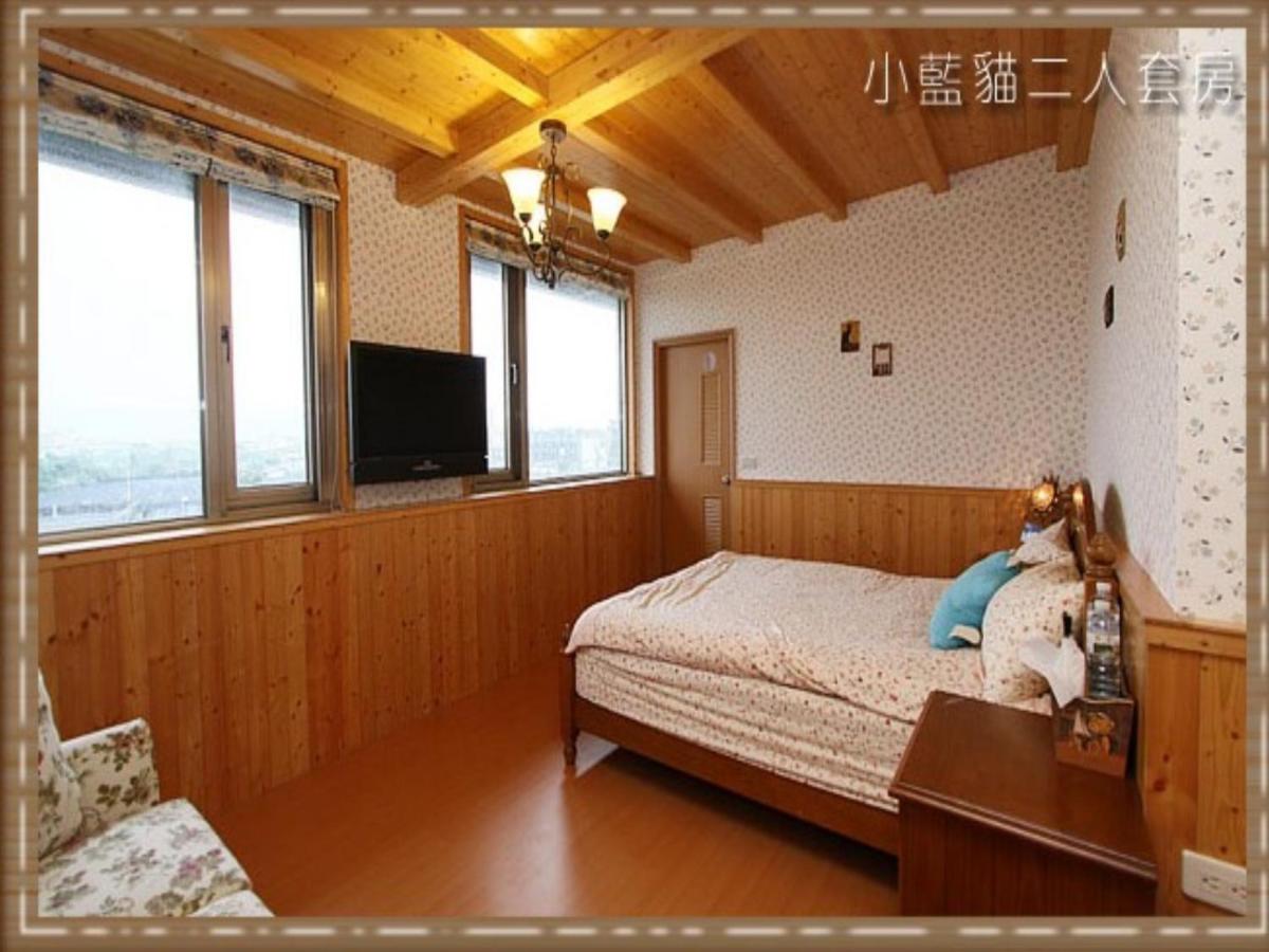 Yellow Cat B&B