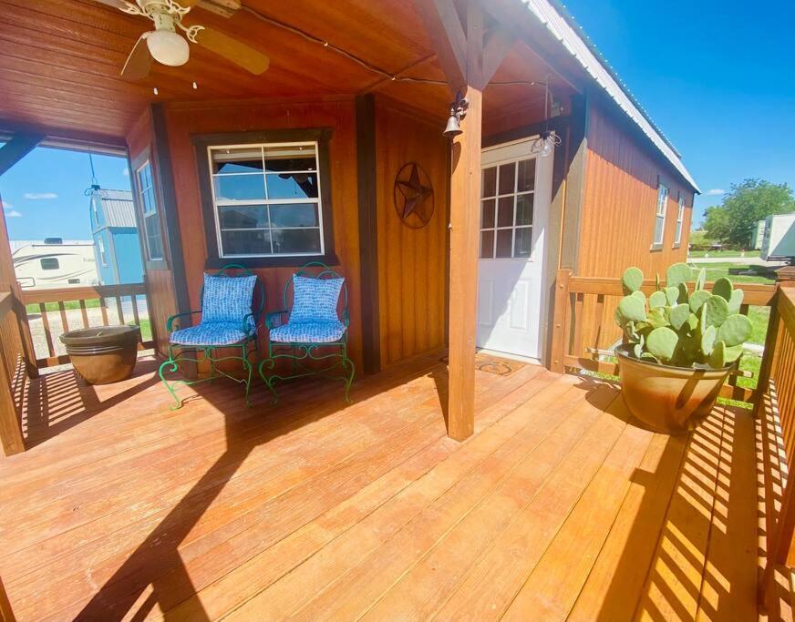 Clover Casita - Your Perfect Getaway in Lockhart view 2