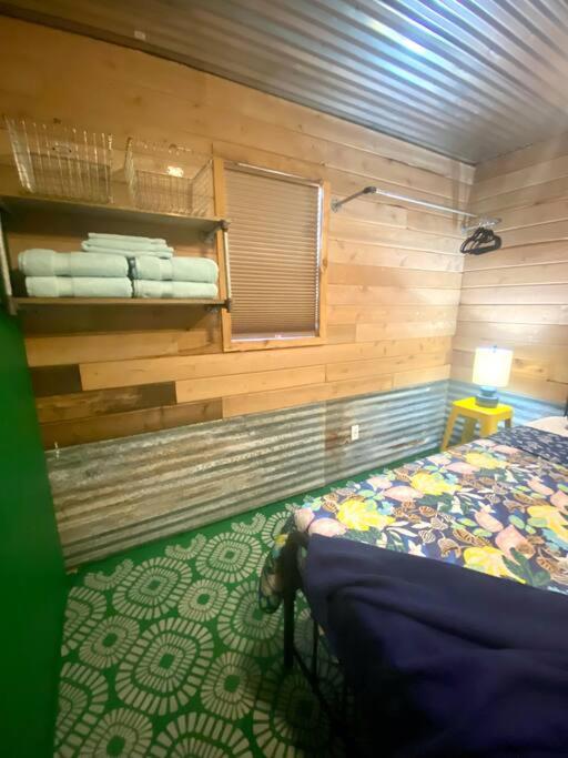 Clover Casita - Your Perfect Getaway in Lockhart view 3