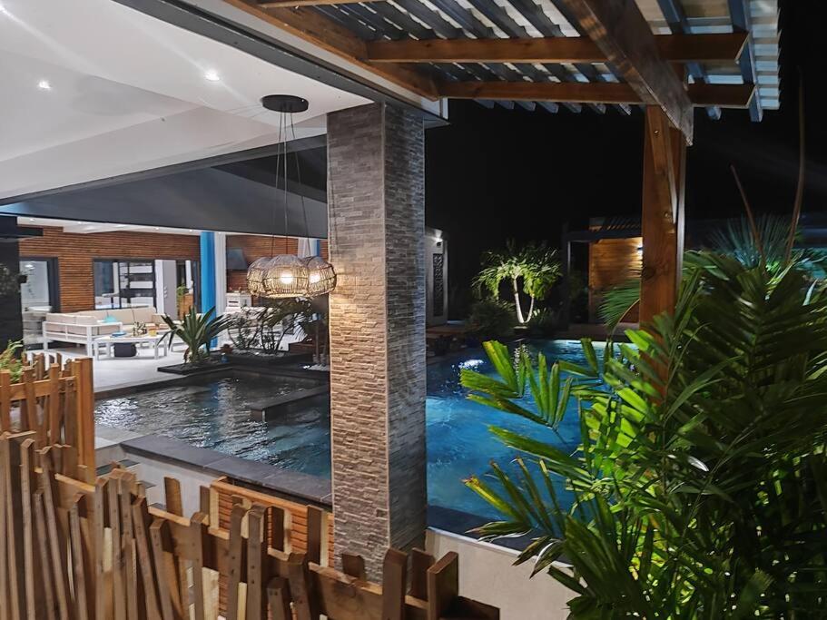 Villa Lou Santen Guadeloupe view 5